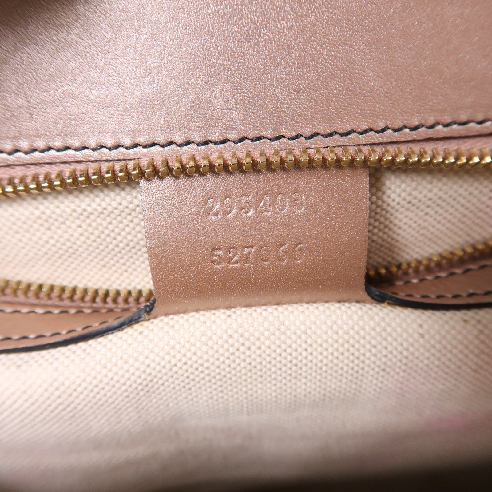 GUCCI 【激減優惠】漆皮皮革Chain Shoulder Bag銀扣鏈帶肩背袋