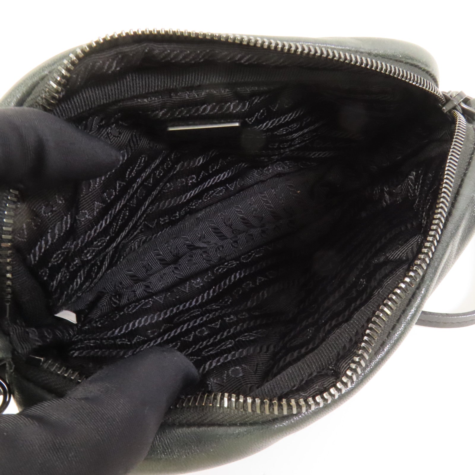 PRADA 皮革Shoulder Bag肩背袋