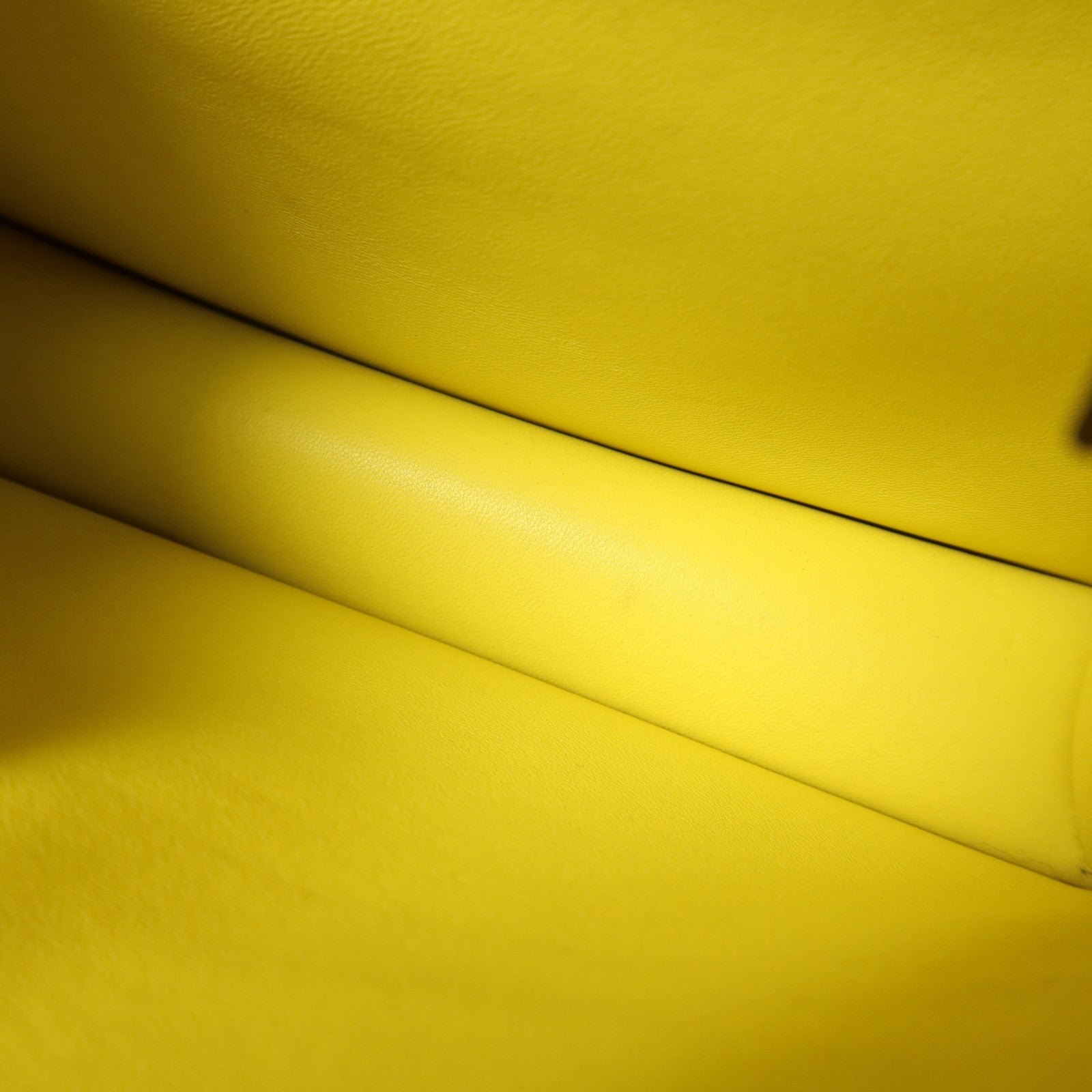 HERMES Epsom皮革Constance 24銀扣肩背袋Lime