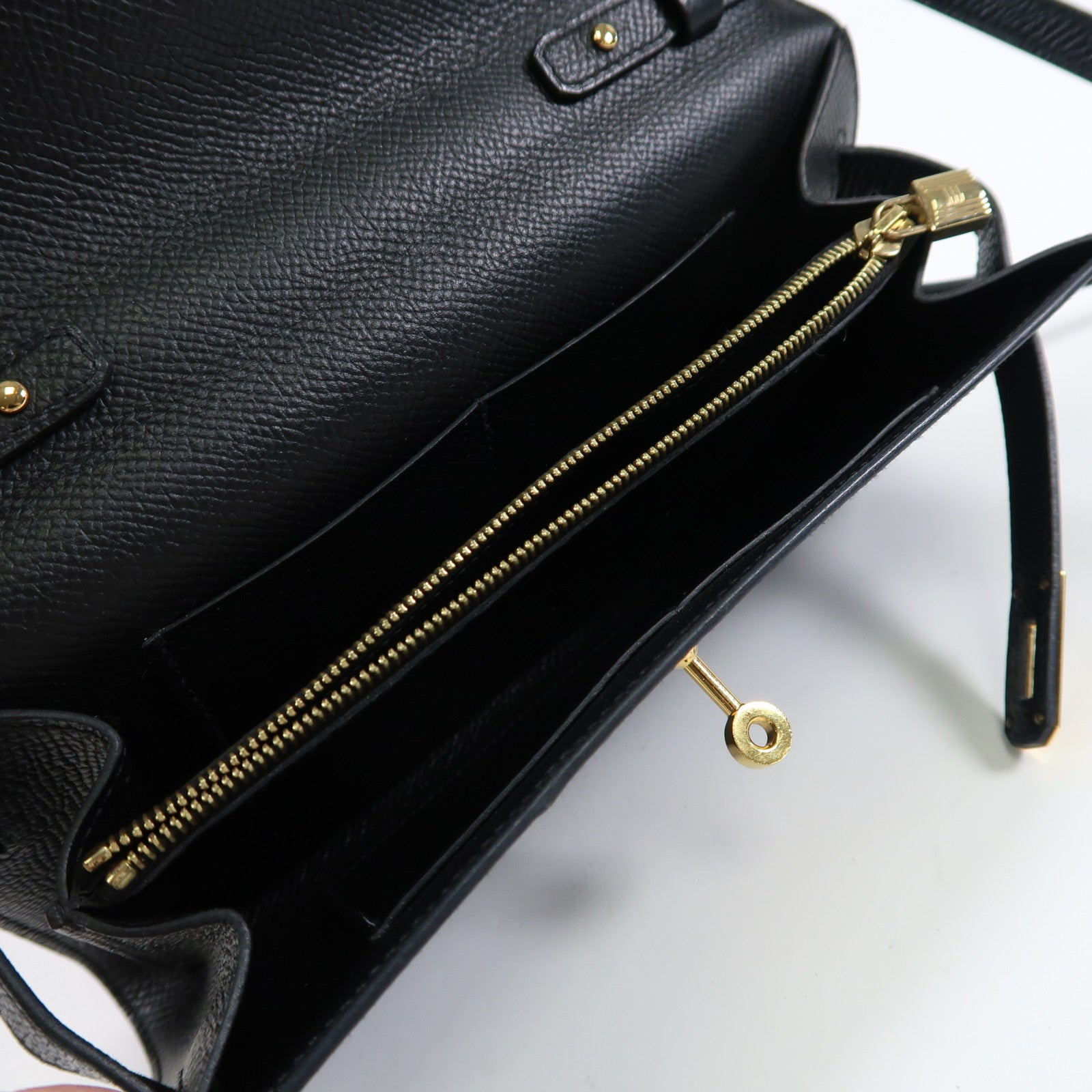 HERMES Epsom皮革Kelly To Go金扣肩背袋Noir