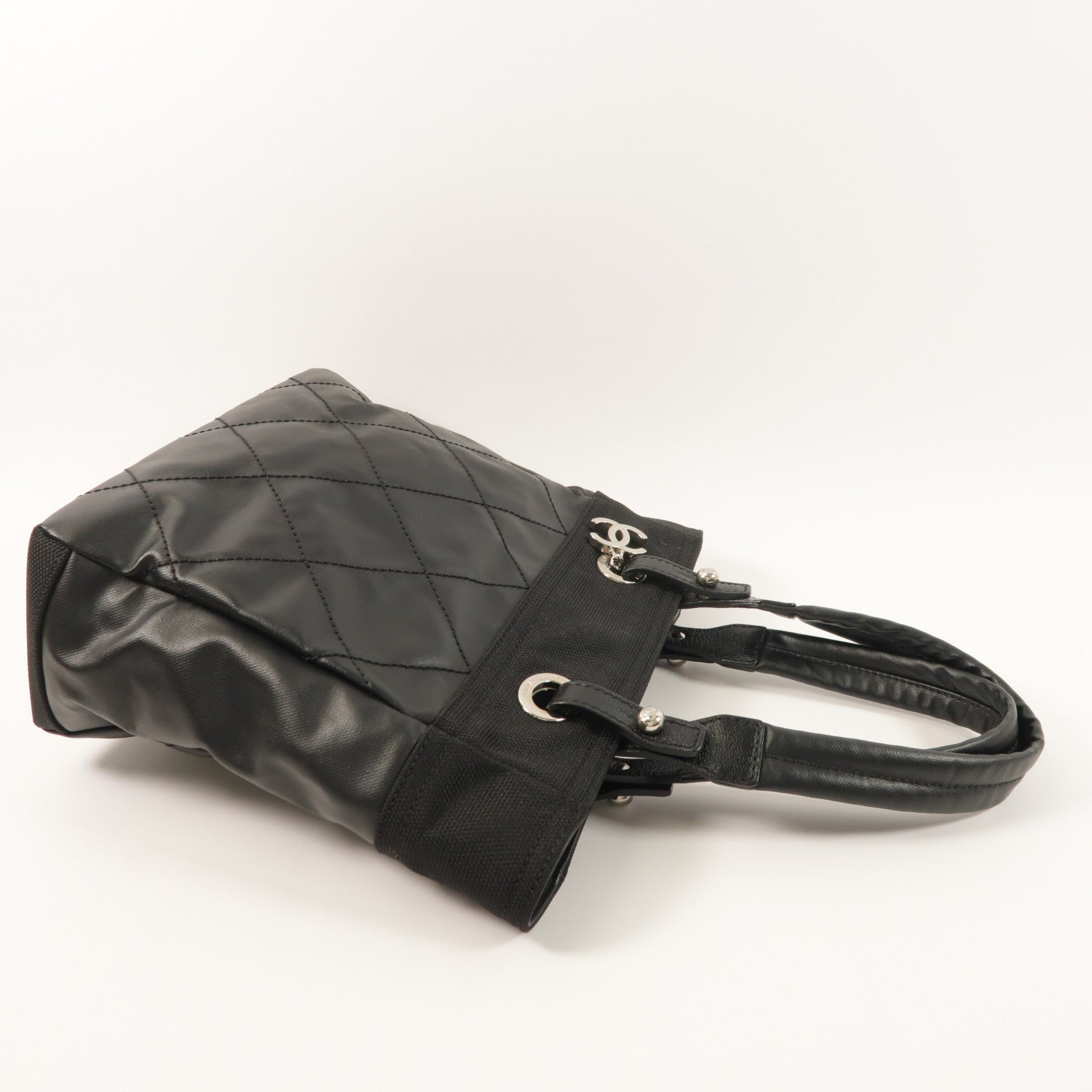 CHANEL 尼龍Paris Biarritz Tote Bag銀扣手挽袋