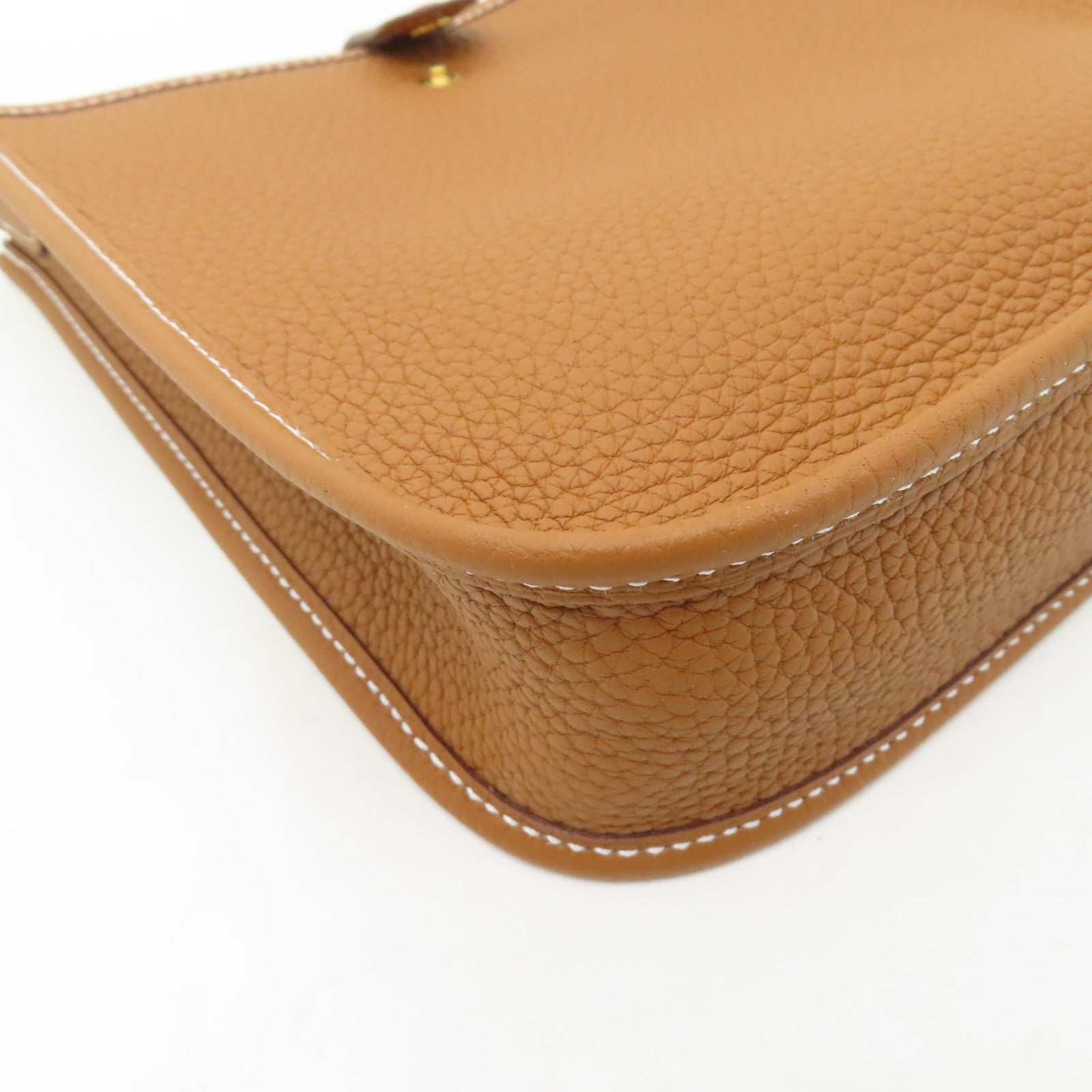 HERMES Clemence皮革Evelyne TPM金扣肩背袋Gold經典駝色