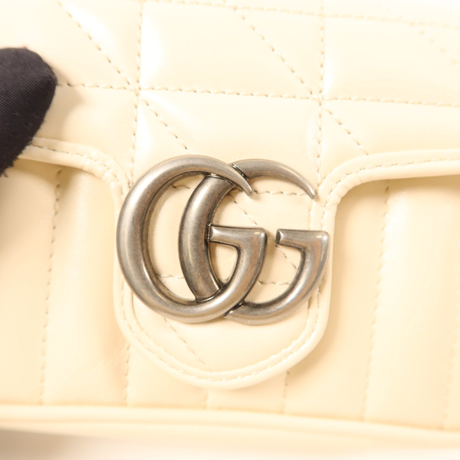 GUCCI 牛皮皮革GG Marmont Super Mini銀扣鏈帶肩背袋