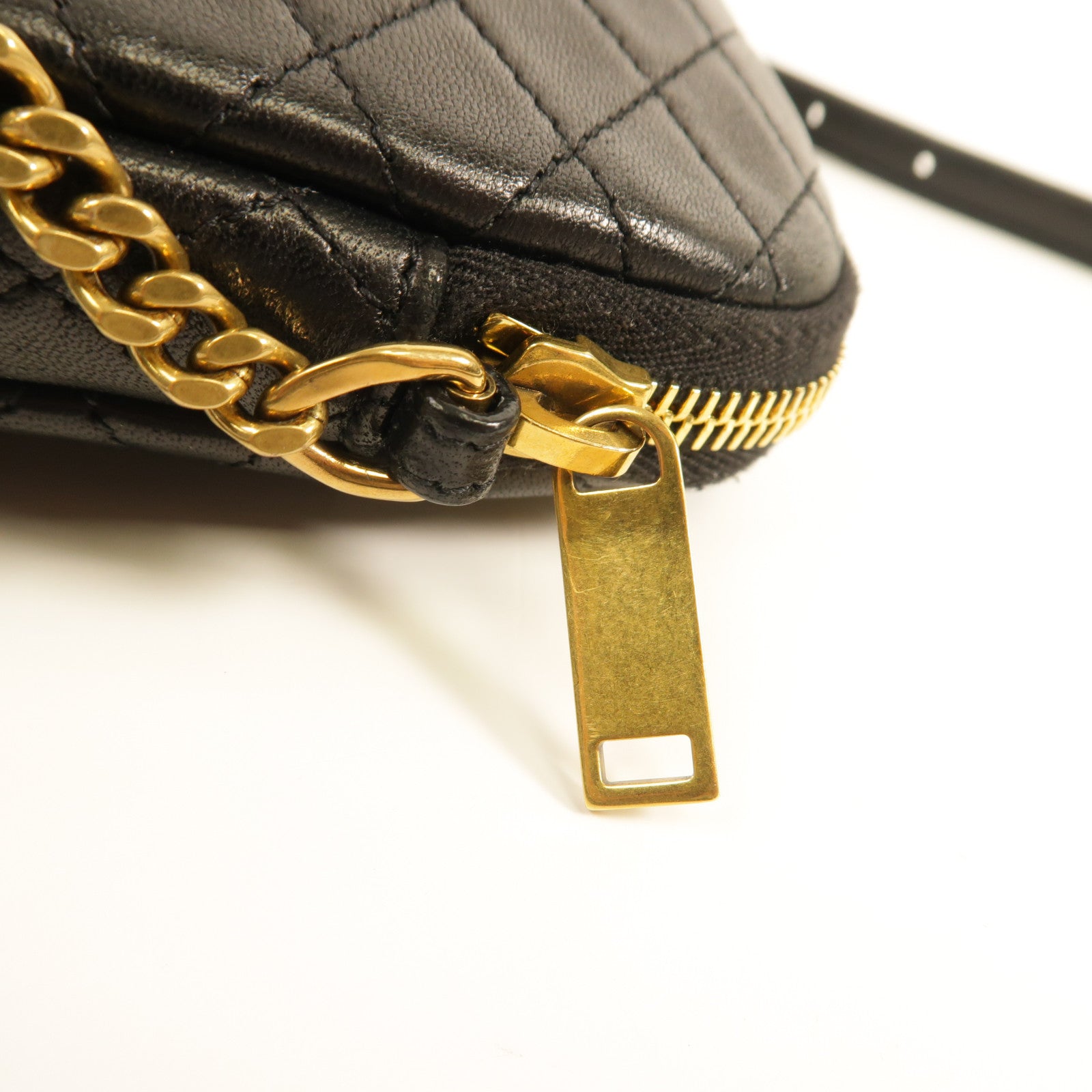 YVES SAINT LAURENT 羊皮皮革Gaby Mini金扣肩背袋