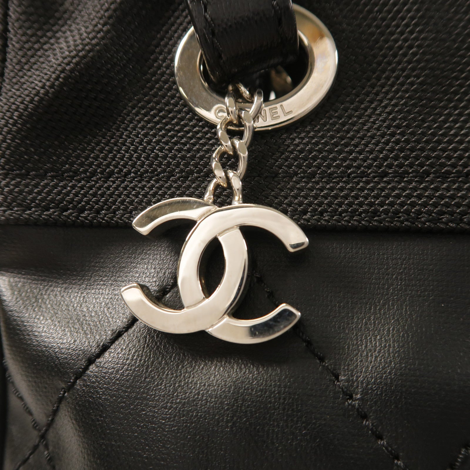 CHANEL 尼龍Paris Biarritz Tote Bag銀扣手挽袋