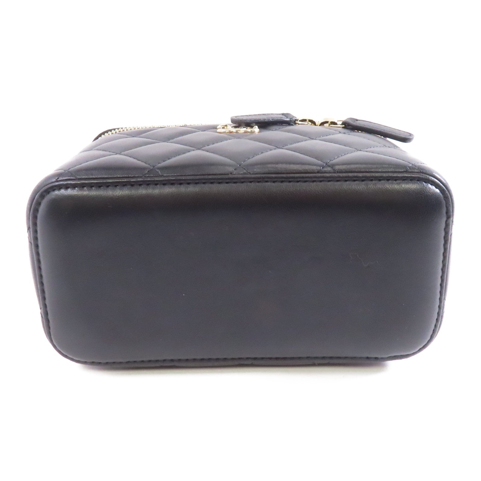 CHANEL 菱格羊皮皮革Vanity Bag金扣鏈帶肩背袋黑色