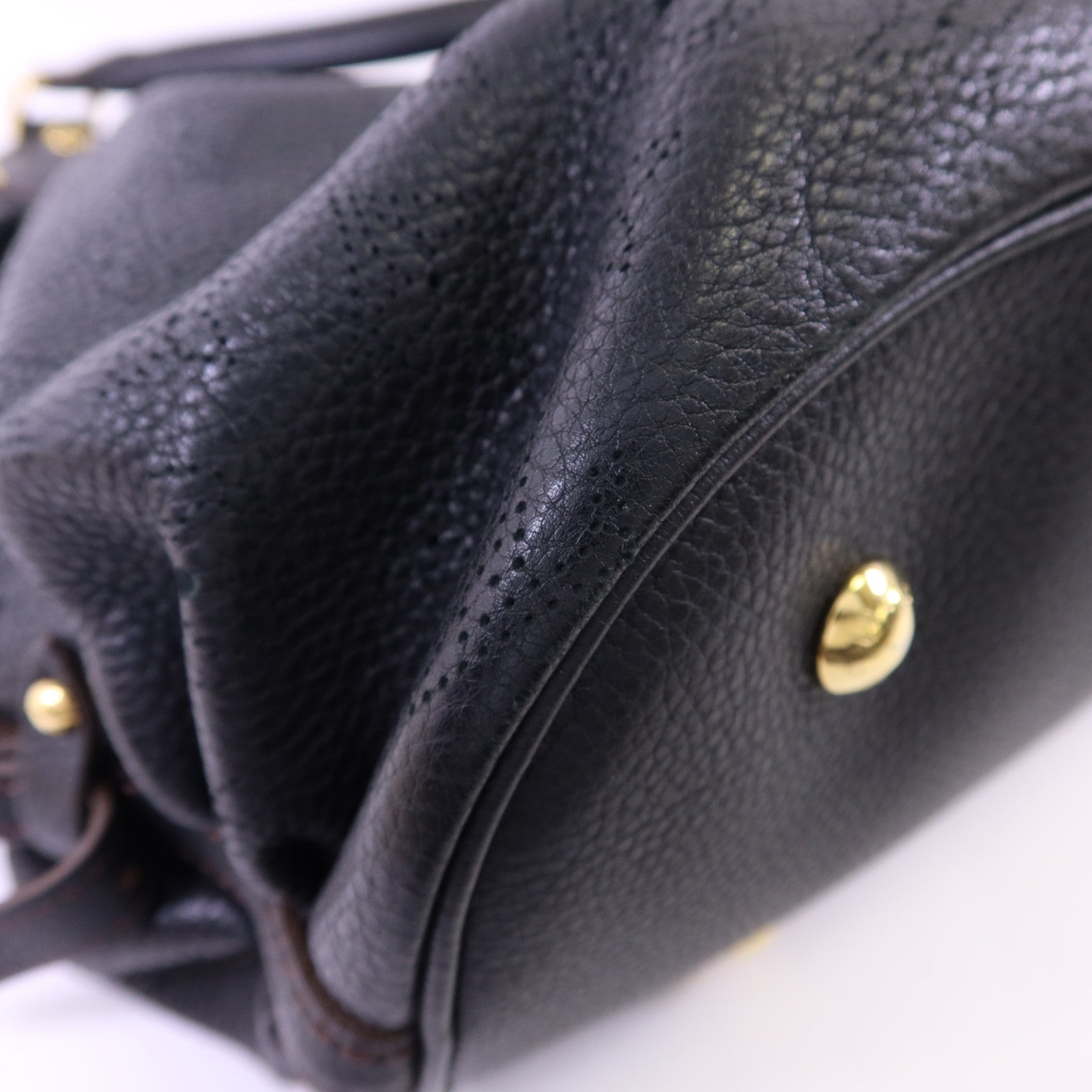 LOUIS VUITTON Mahina Leo L金扣肩背袋