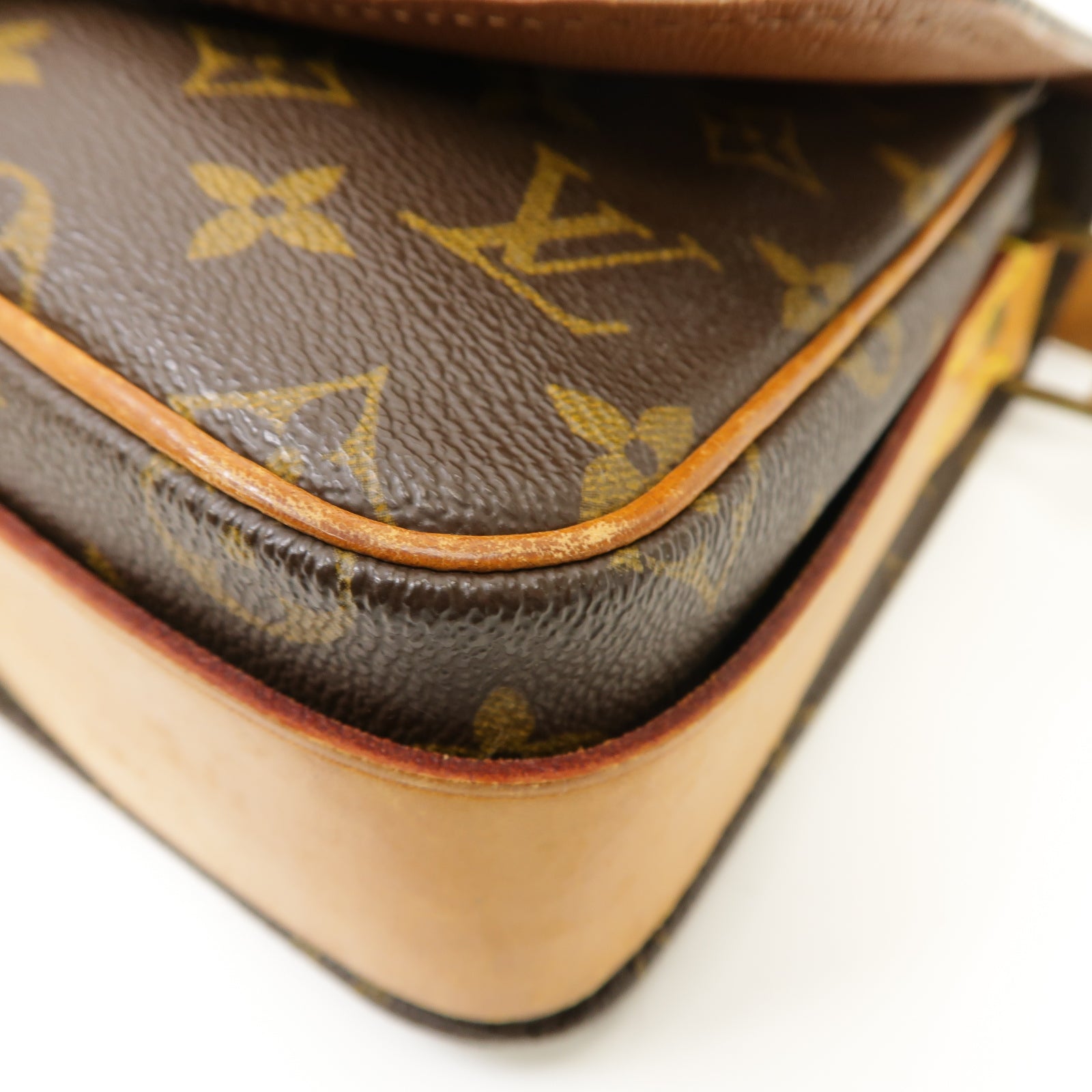 LOUIS VUITTON Monogram Cartouchiere金扣肩背袋棕色