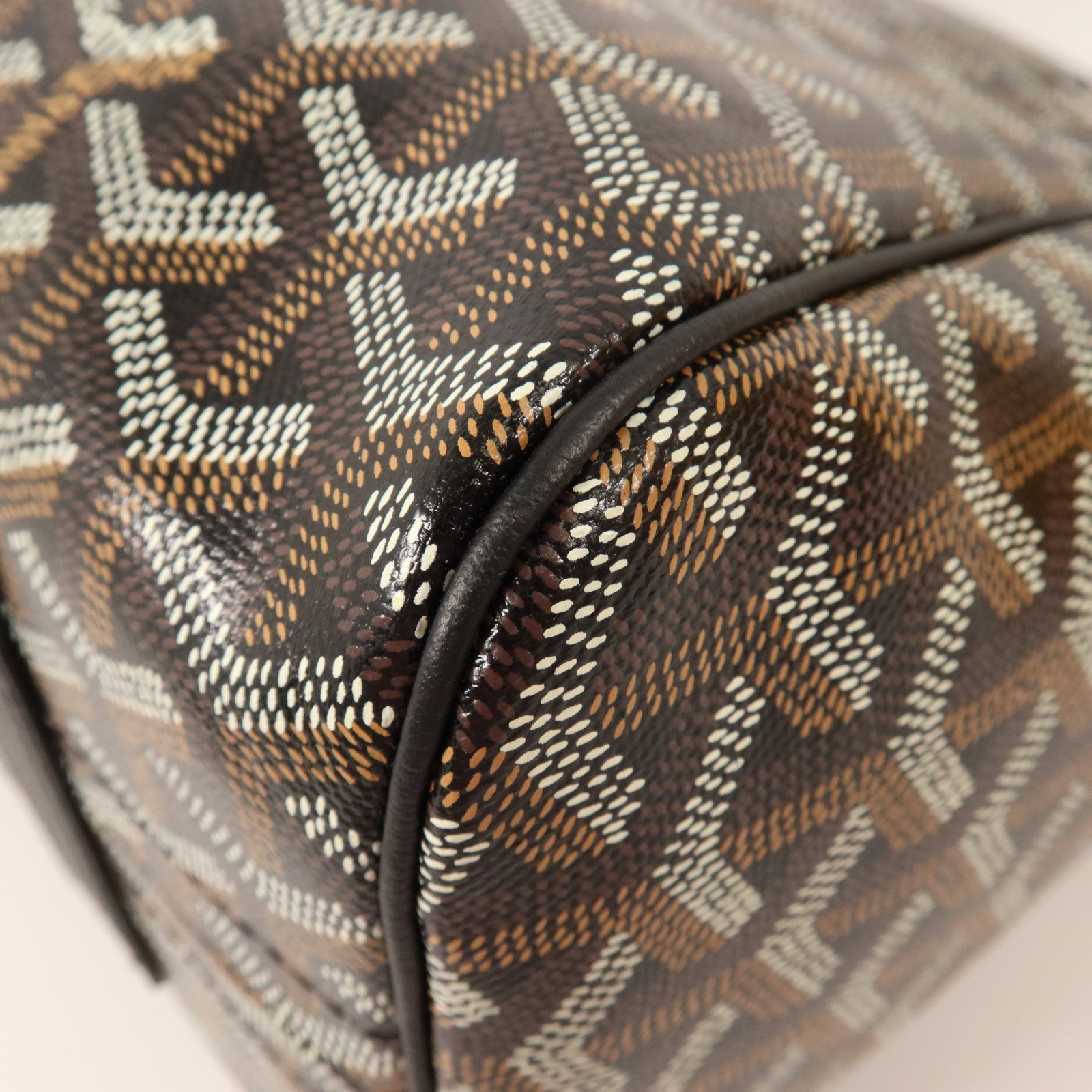 GOYARD 塗層帆布Sac Rouette Souple PM銀扣肩背袋