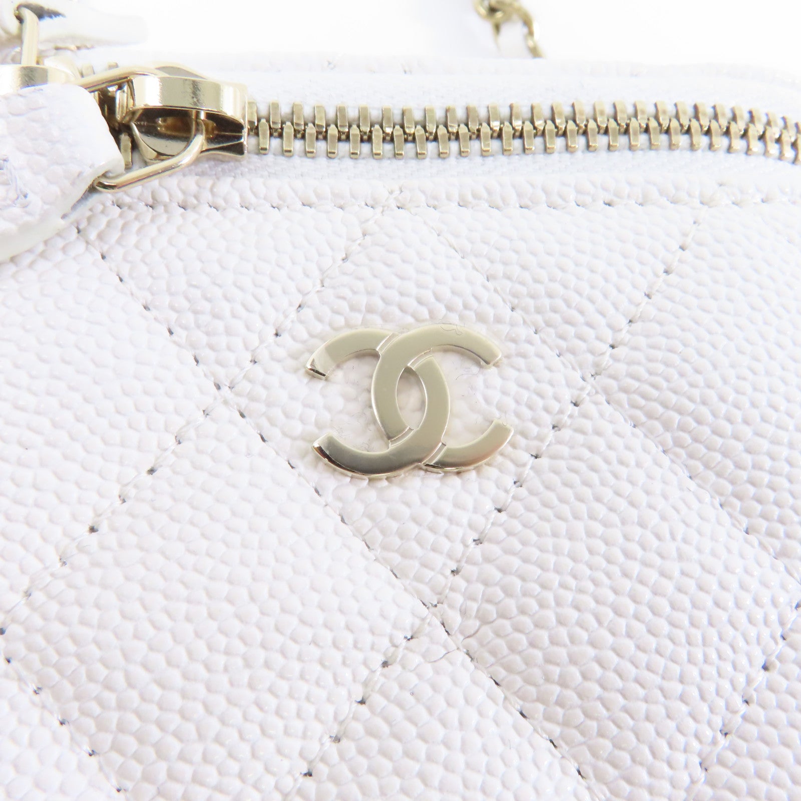 CHANEL 【激減優惠】菱格Caviar皮革Chain Shoulder Bag金扣鏈帶肩背袋白色