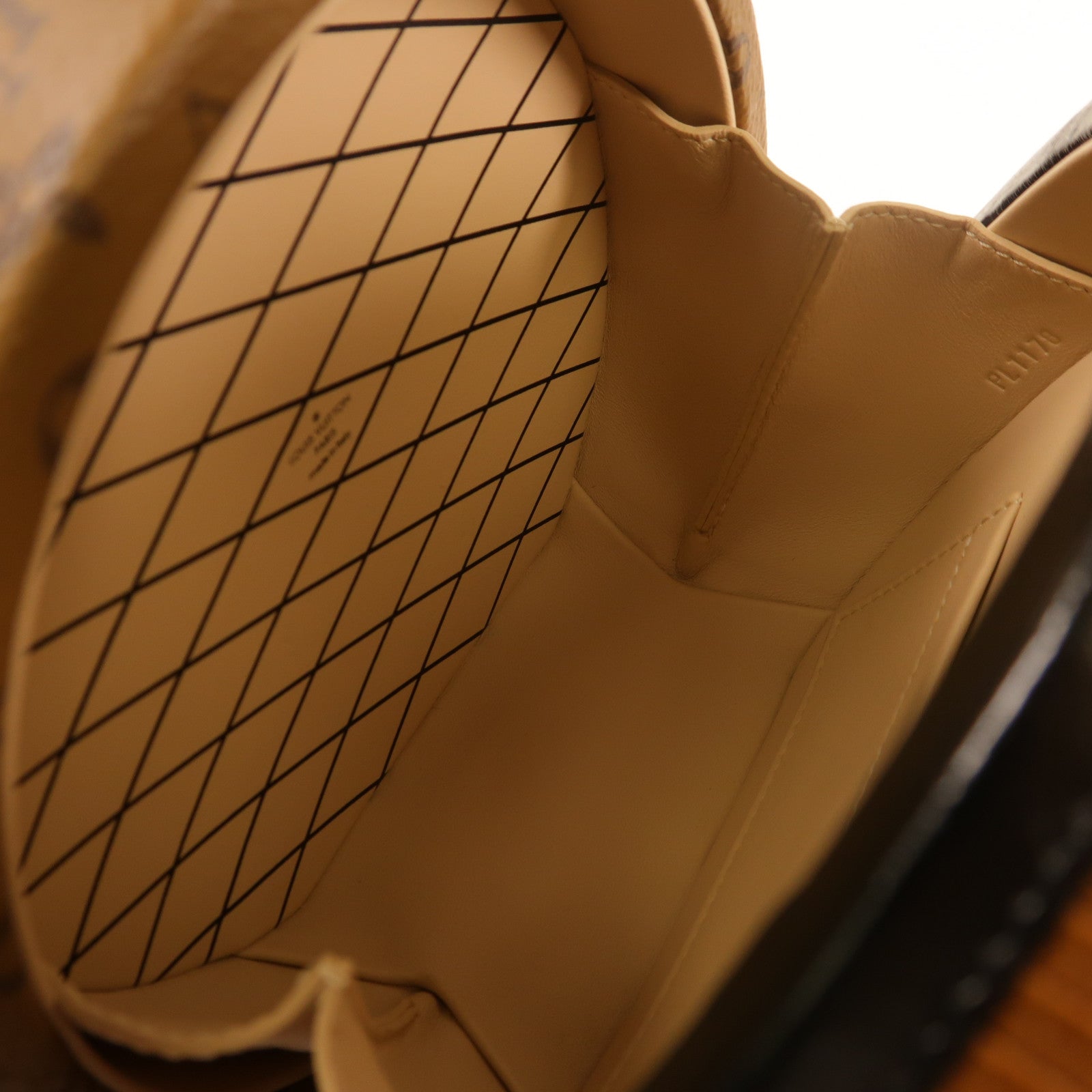 LOUIS VUITTON 【激減優惠】Monogram Reverse Petite Boite Chapeau銀扣手挽肩背兩用袋啡色