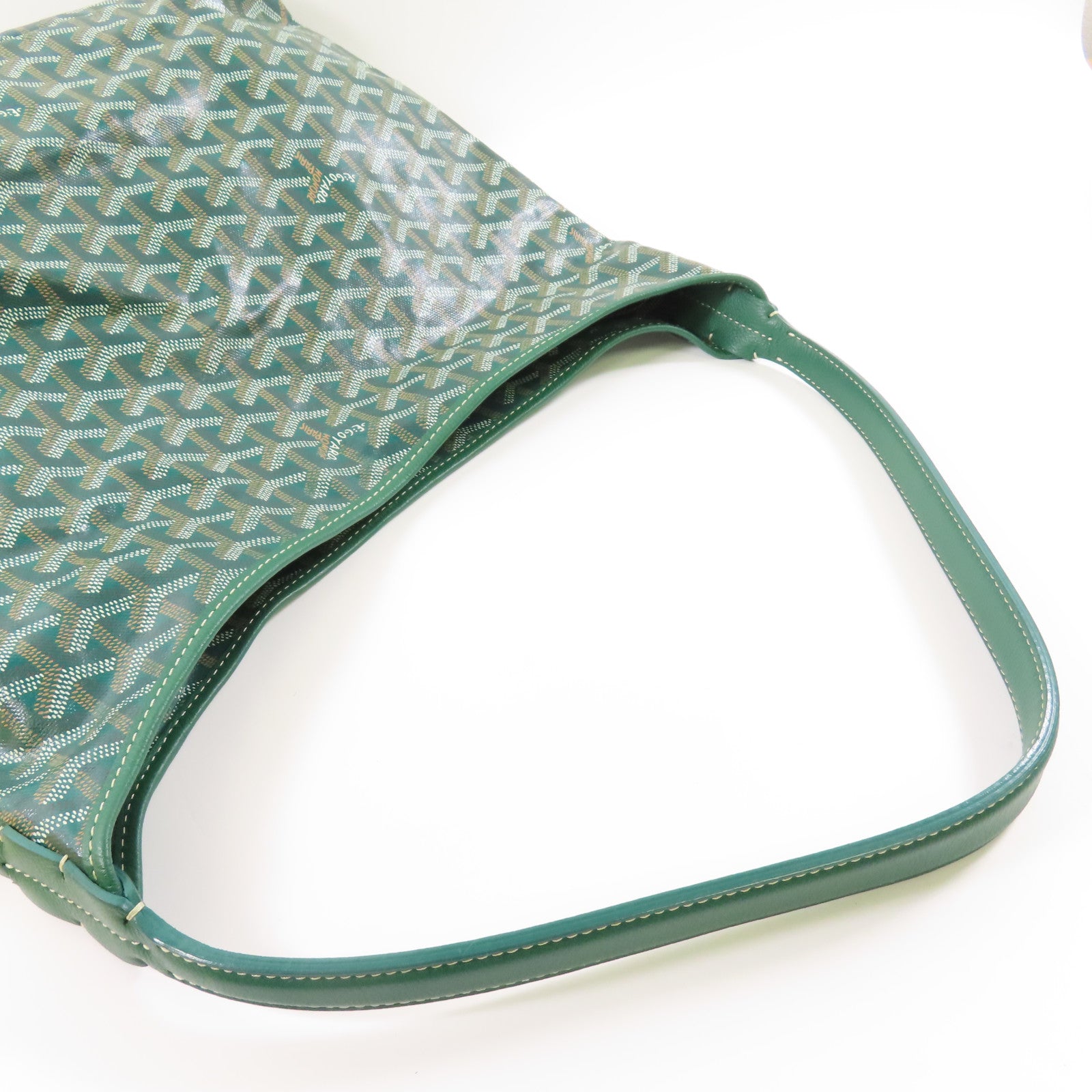 GOYARD 塗層帆布Hobo銀扣肩背袋