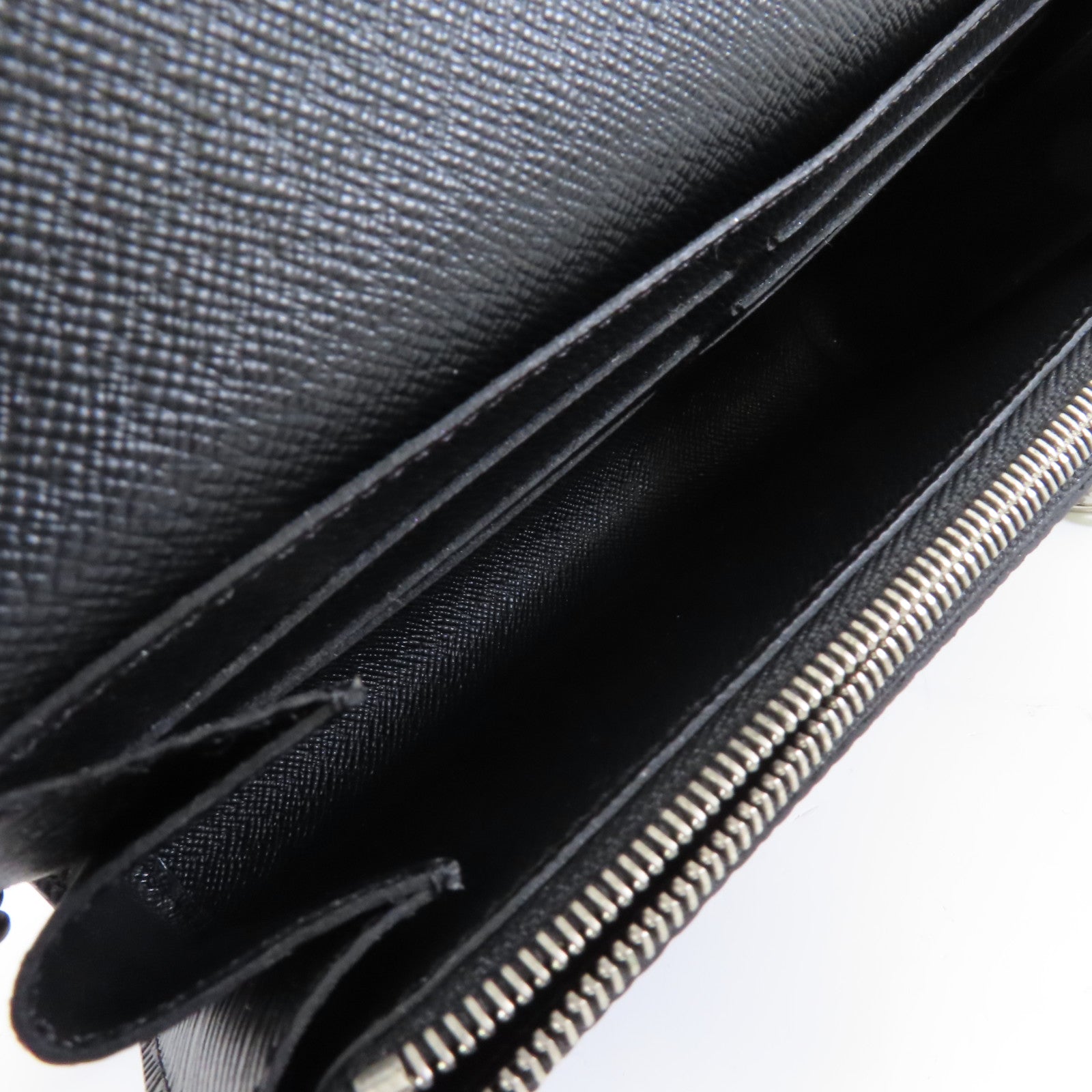 LOUIS VUITTON Epi Portefuille Twist Chain Wallet銀扣鏈帶肩背袋黑色