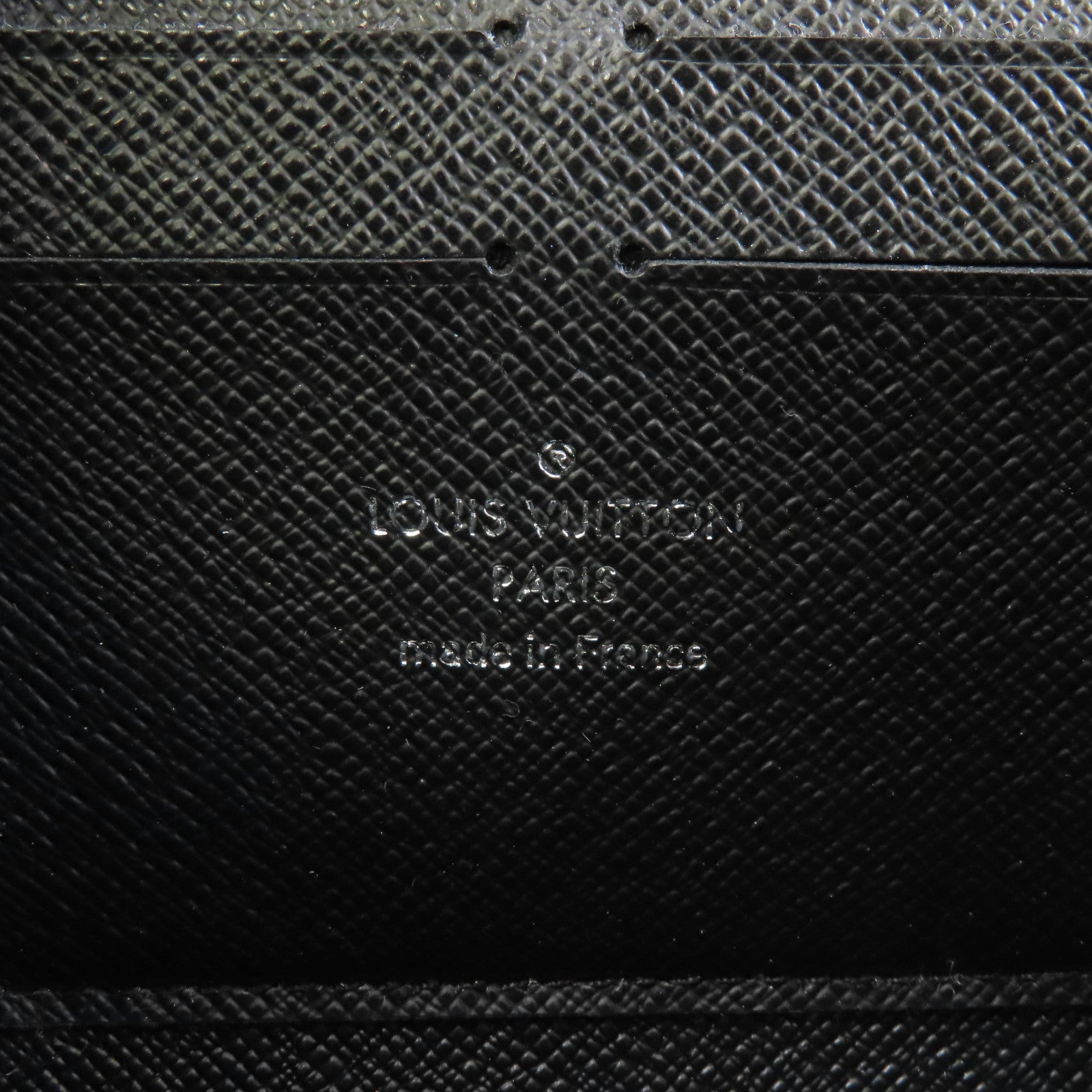 LOUIS VUITTON Epi Portefuille Twist Chain Wallet銀扣鏈帶肩背袋黑色
