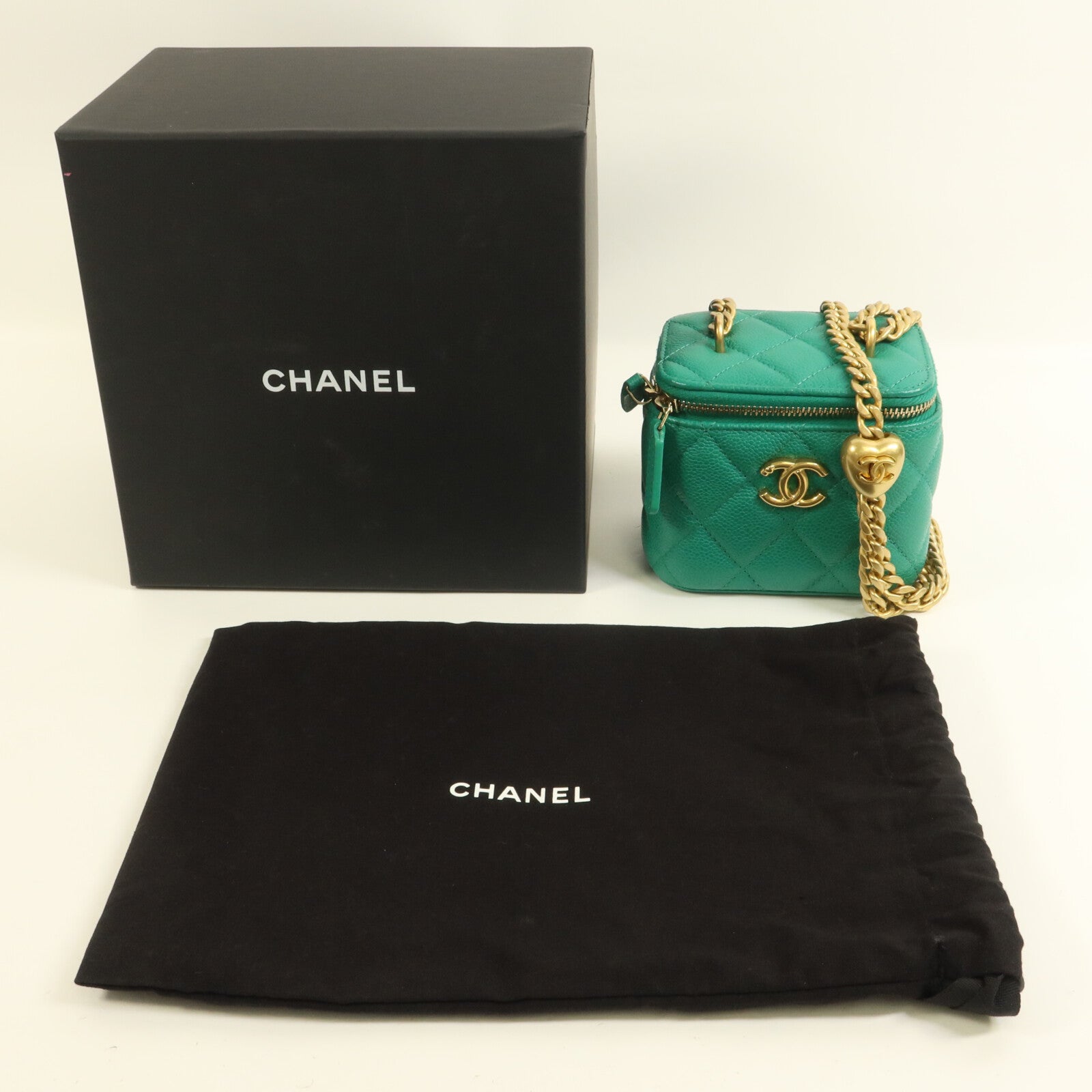 CHANEL 牛皮皮革Vanity Case鏈帶肩背袋