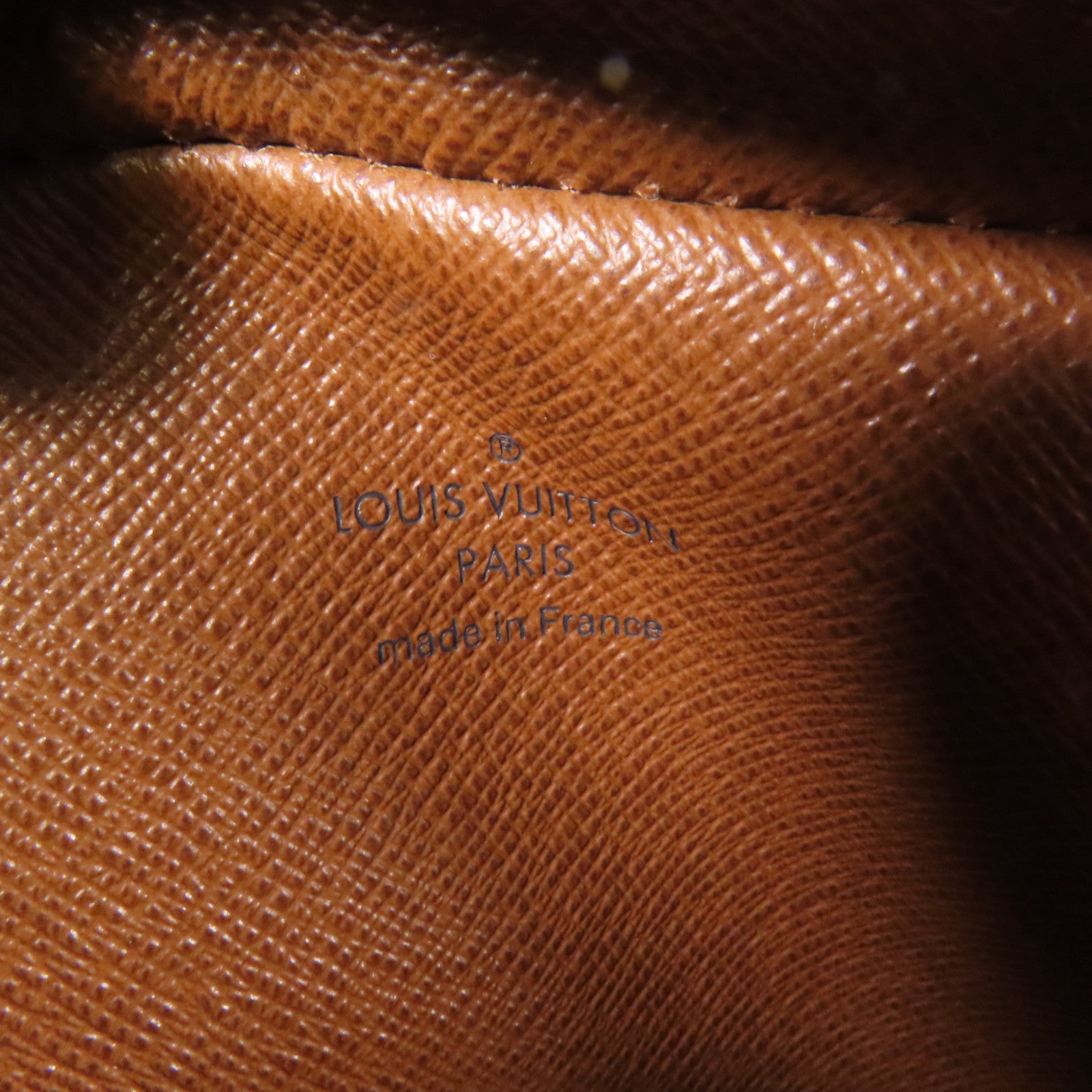 LOUIS VUITTON Monogram Danube金扣肩背袋