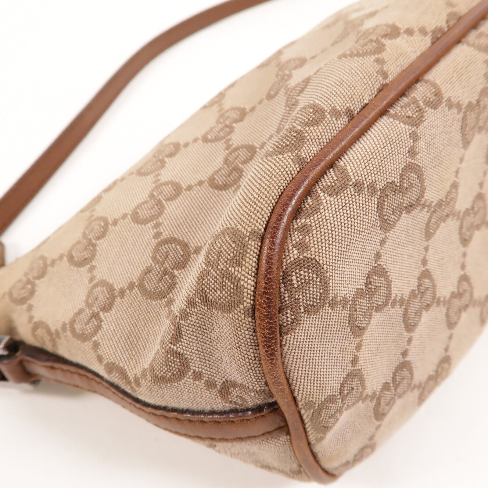 GUCCI 帆布Boat Pochette Bag手挽袋