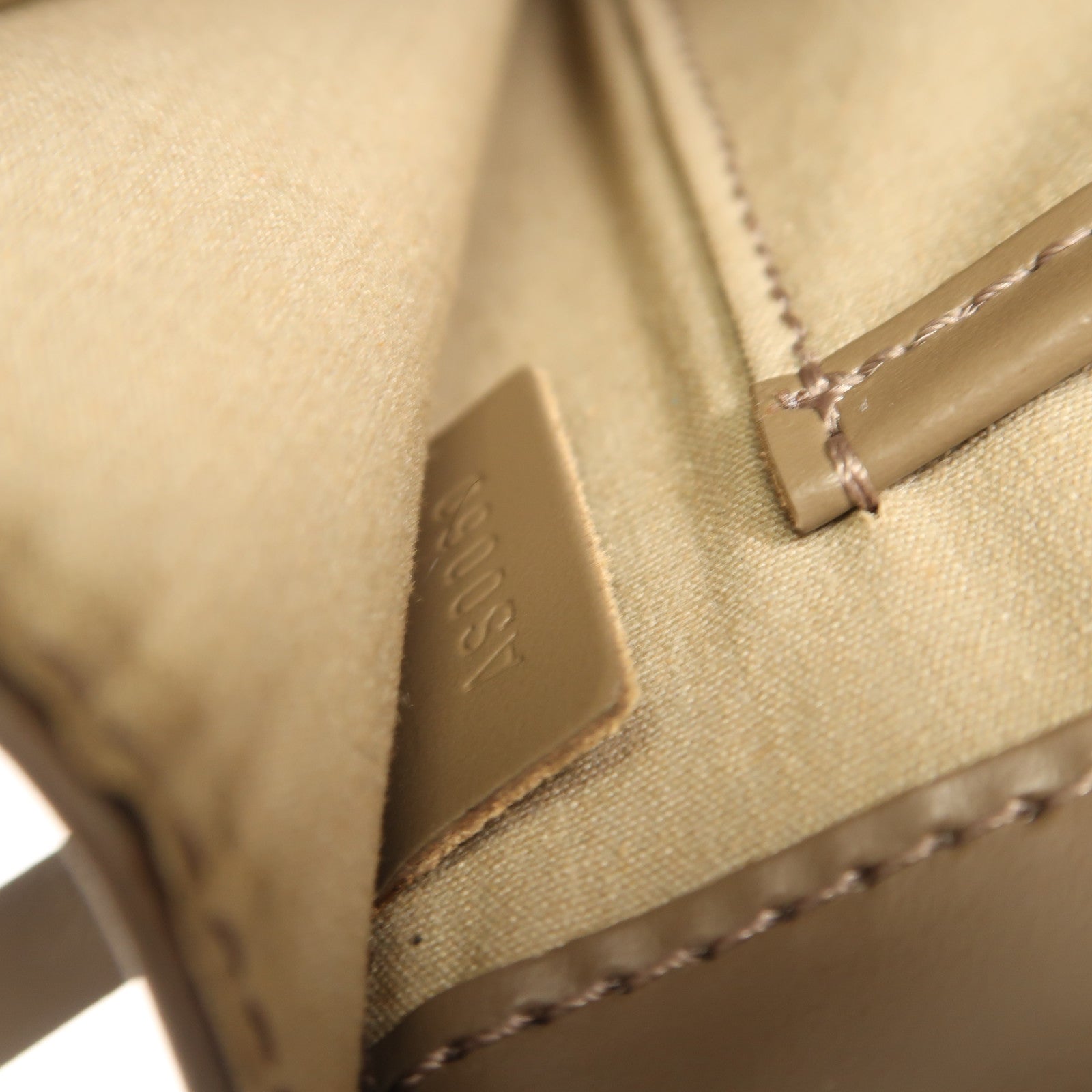 LOUIS VUITTON Epi Saint Tropez銀扣肩背袋