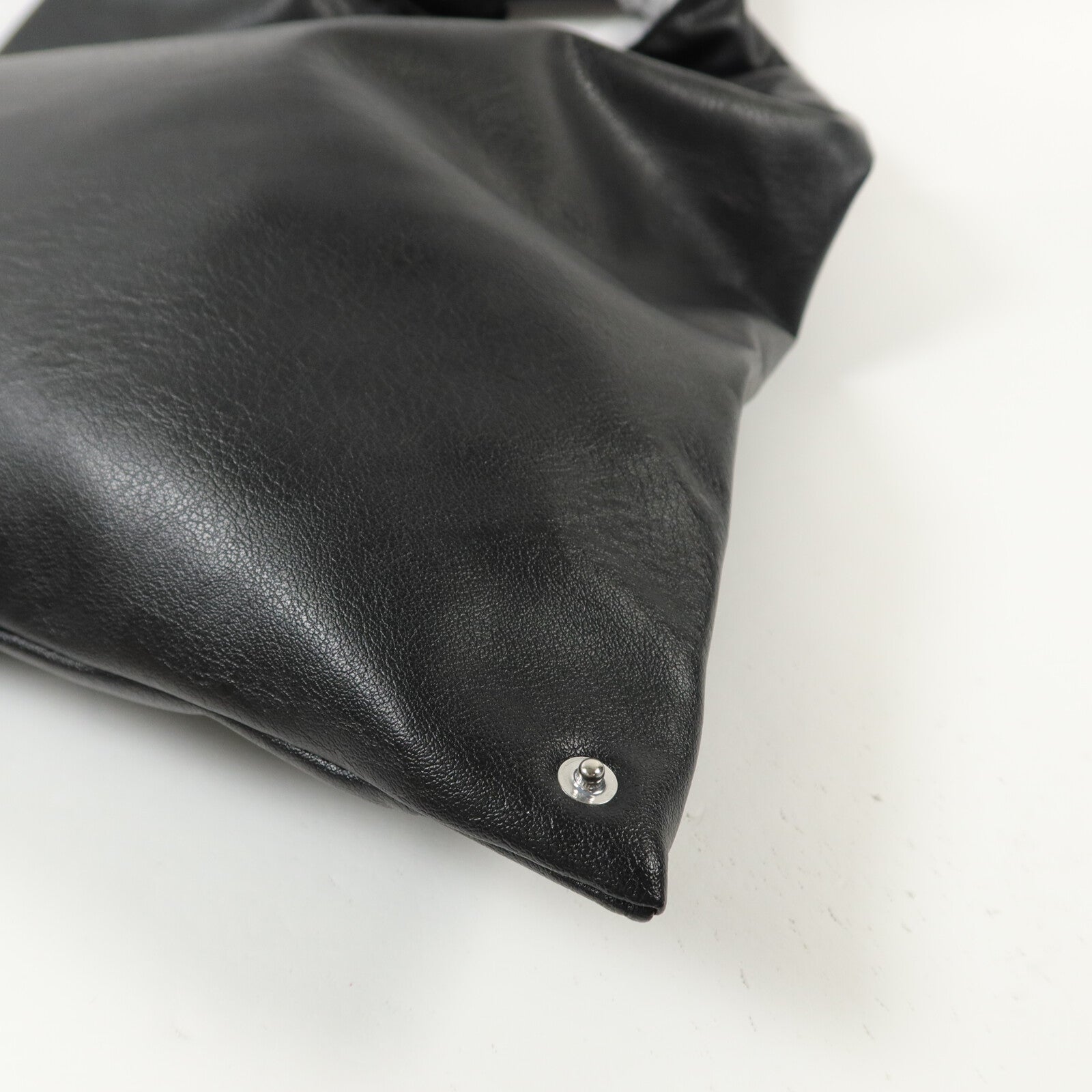 MM6 牛皮皮革Classic Japanese bag M肩背袋