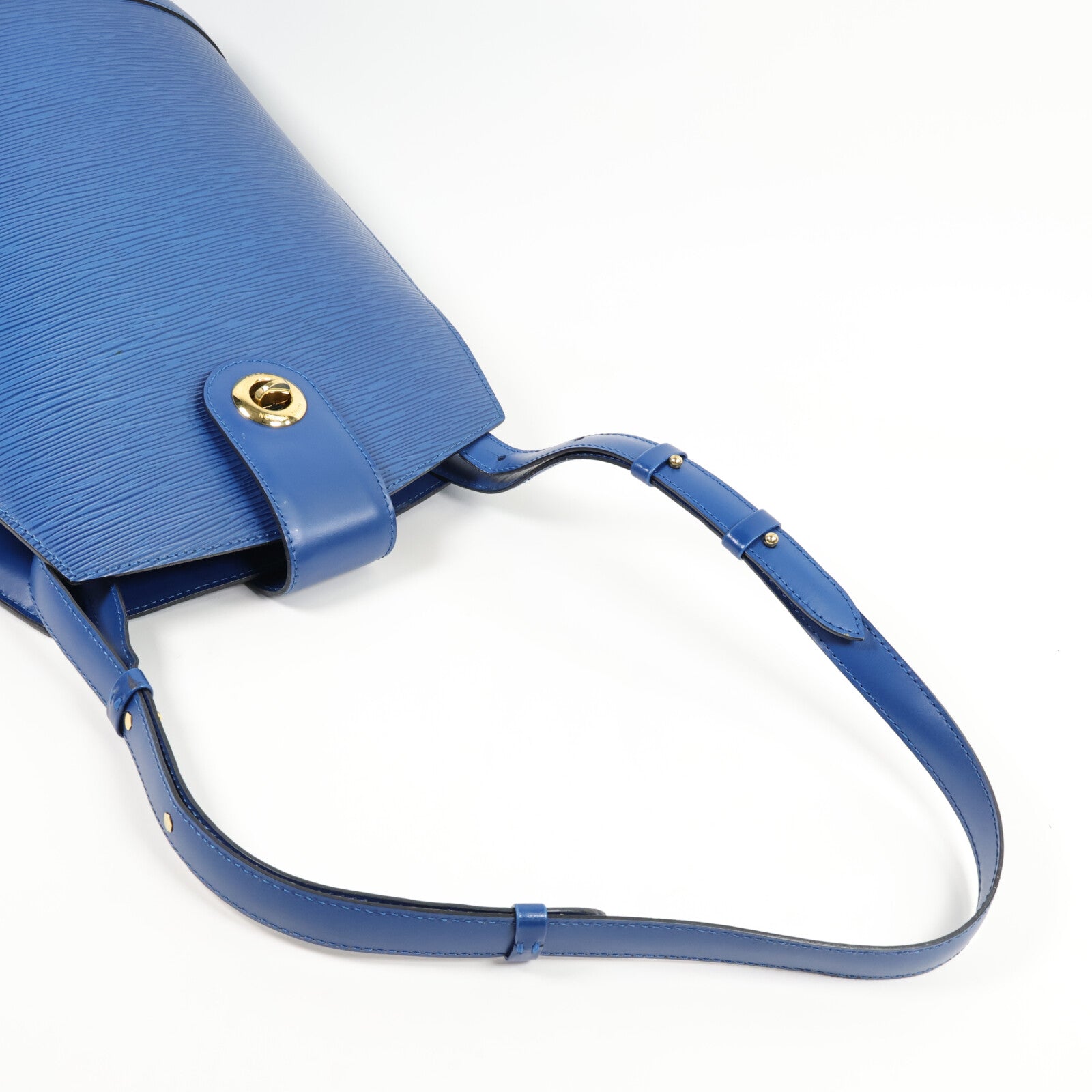 LOUIS VUITTON Epi Cluny肩背袋
