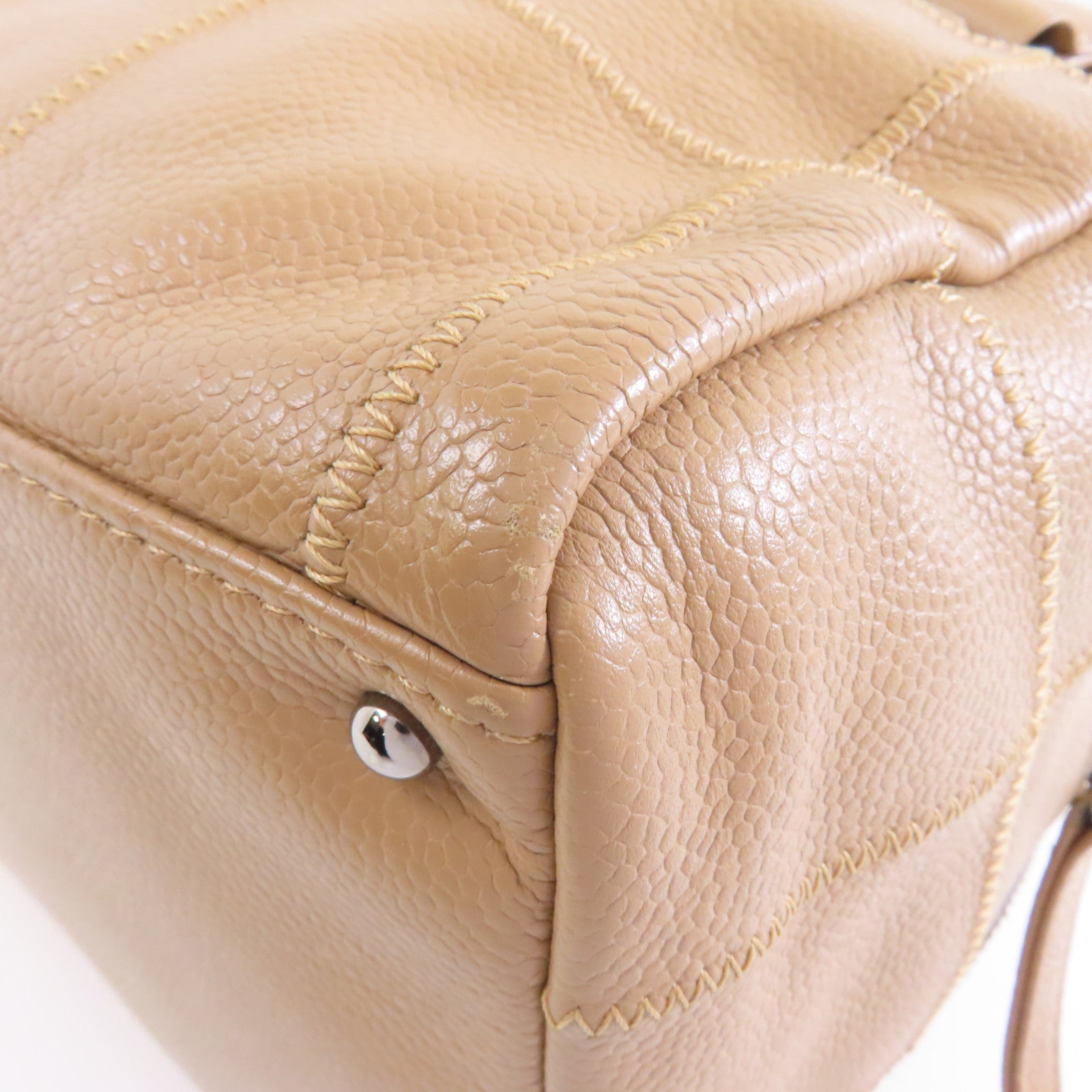CHANEL 【激減優惠】牛皮皮革Lax Bowler Bag銀扣手挽袋卡其色