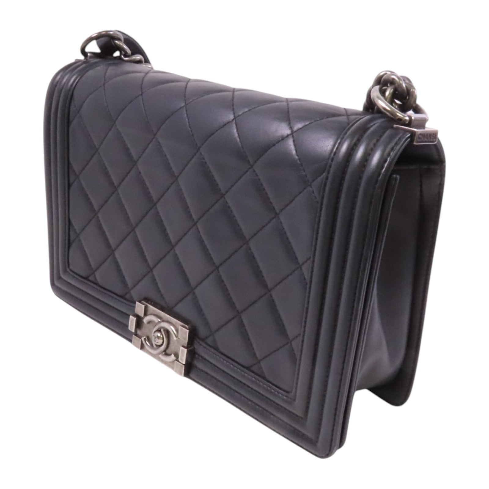 CHANEL 牛皮皮革Boy 28銀扣鏈帶肩背袋