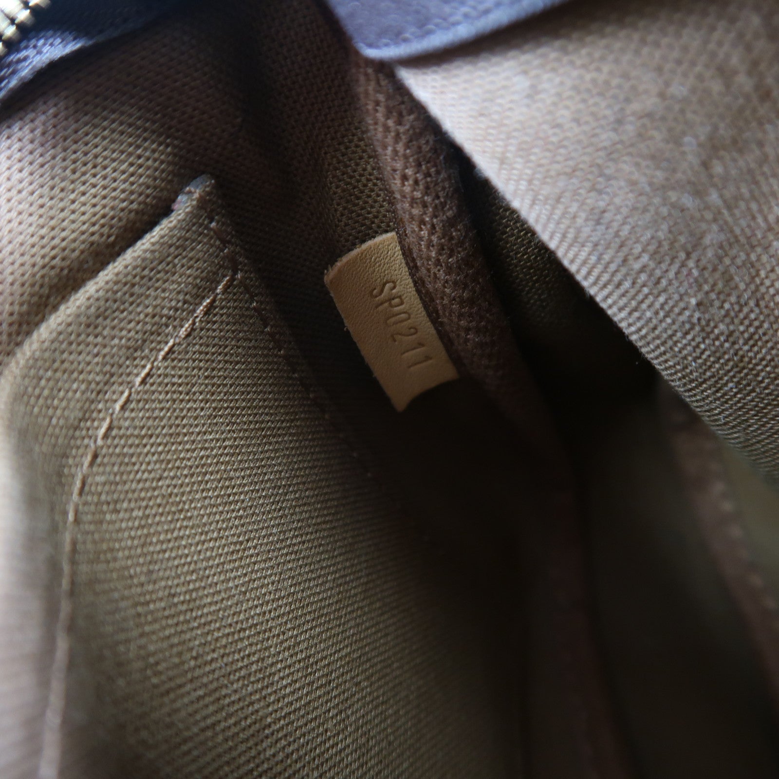 LOUIS VUITTON Monogram Multi Pochette Accessoires金扣肩背袋