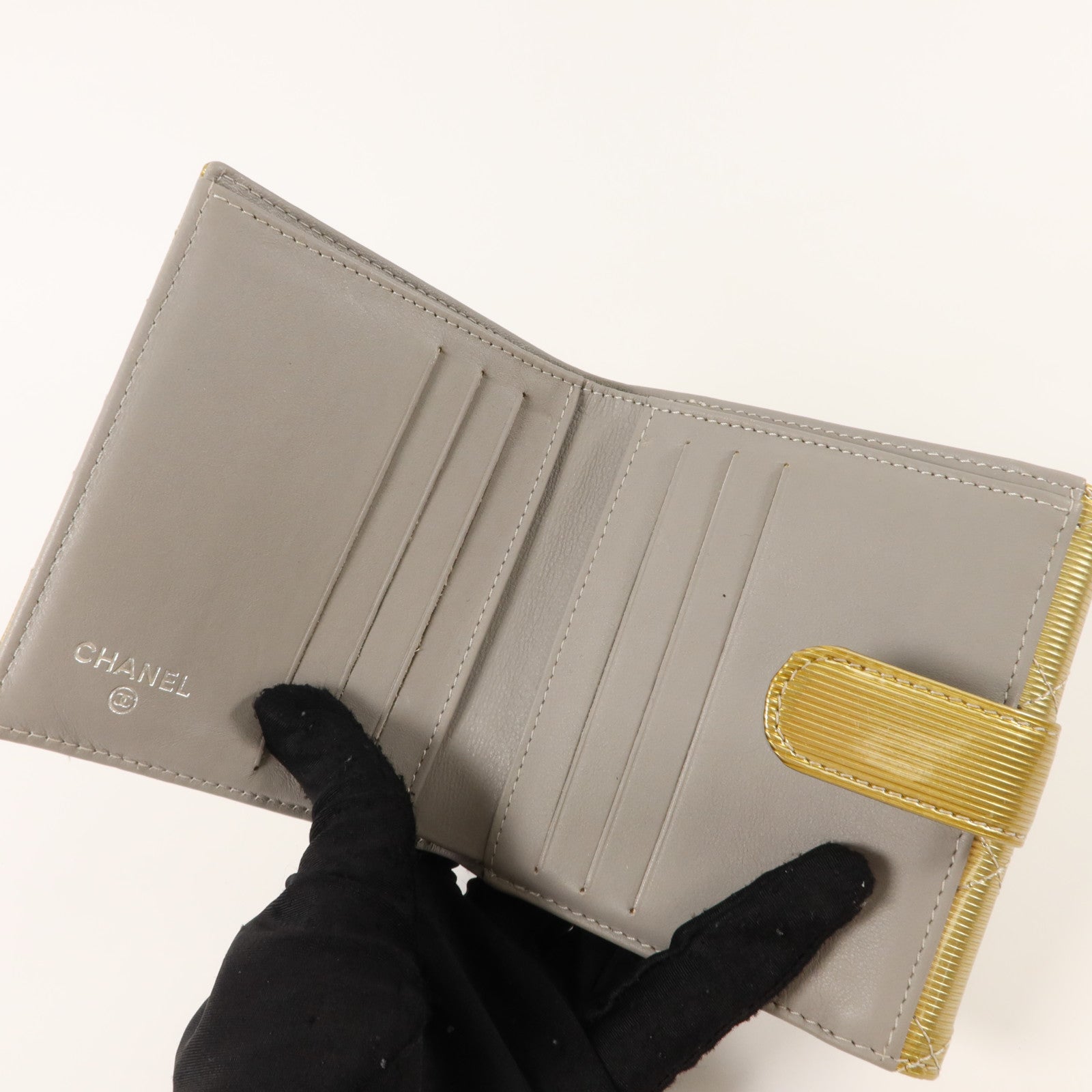 CHANEL 漆皮皮革Bifold Wallet錢包