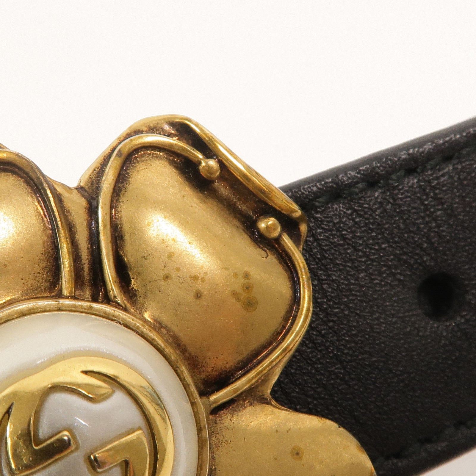 GUCCI 牛皮皮革Metal Flower Leather Belt皮帶
