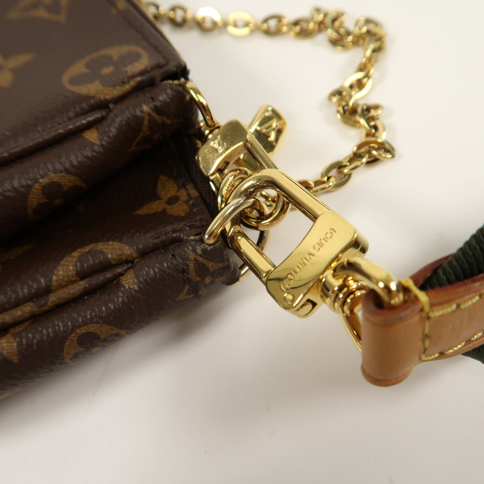 LOUIS VUITTON Monogram Multi Pochette Accessoires金扣肩背袋