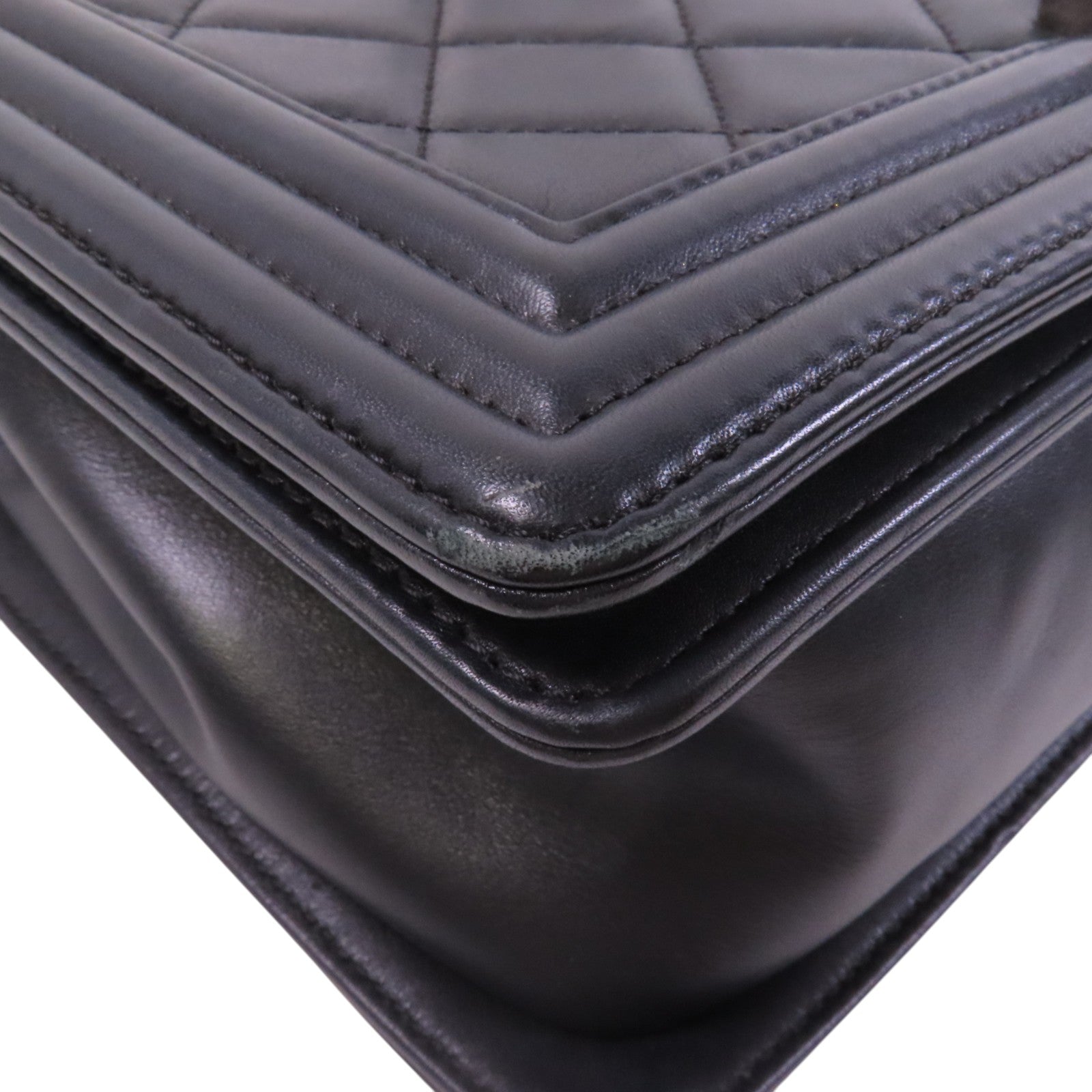 CHANEL 牛皮皮革Boy 28銀扣鏈帶肩背袋