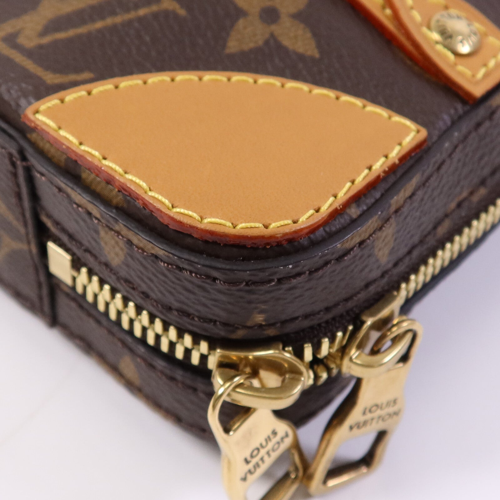 LOUIS VUITTON Monogram Soft Trunk Messenger PM金扣肩背袋
