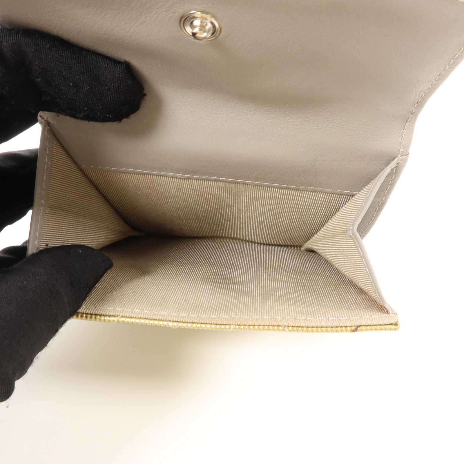 CHANEL 漆皮皮革Bifold Wallet錢包
