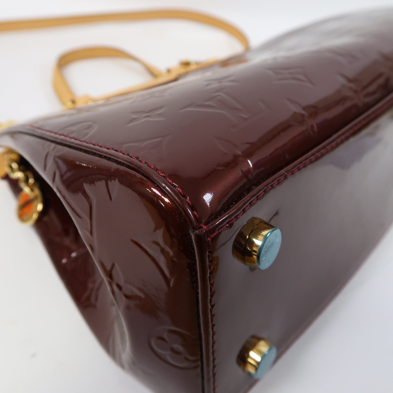 LOUIS VUITTON Monogram Vernis Brea MM金扣手挽肩背兩用袋酒紅色