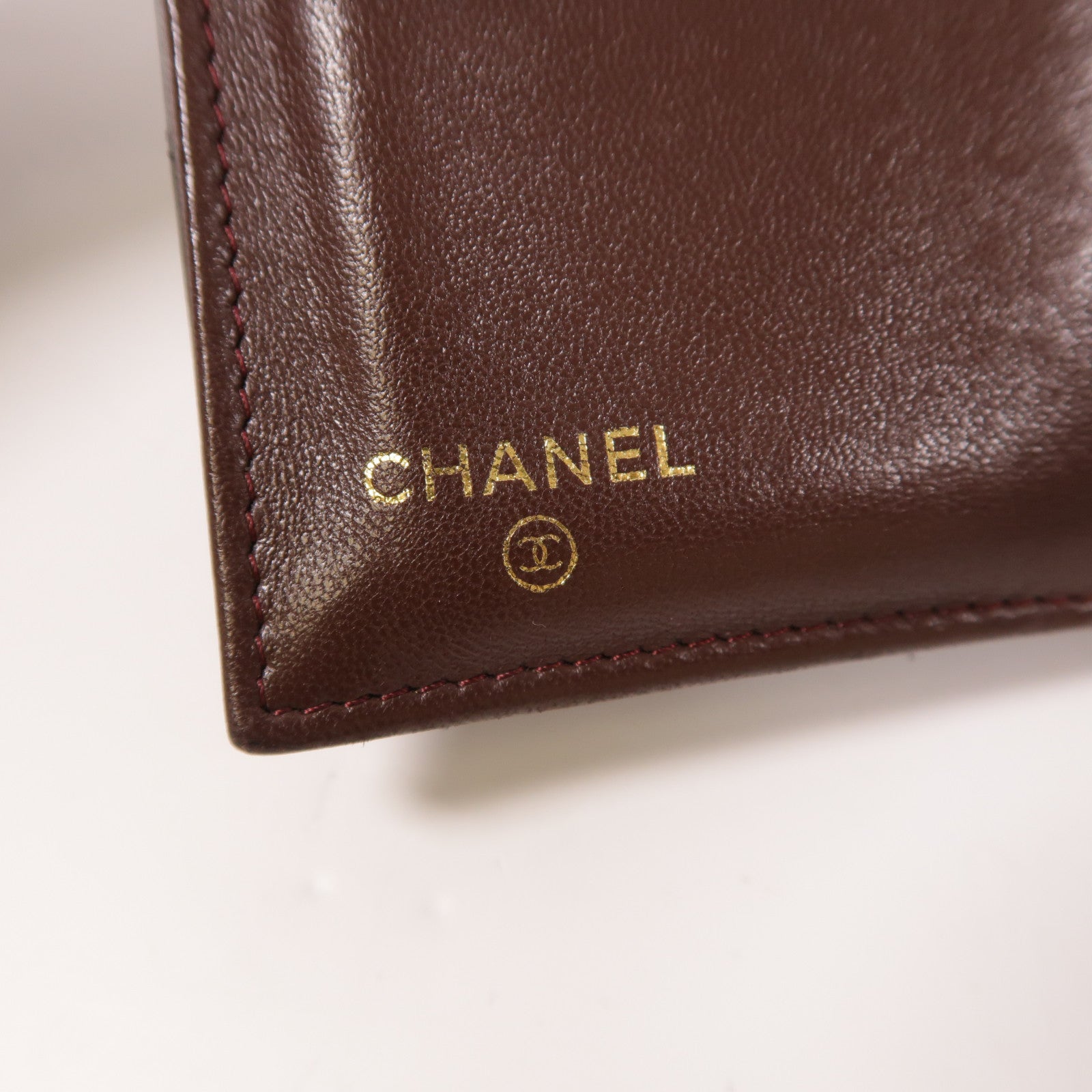 CHANEL 羊皮皮革Wallet金扣錢包
