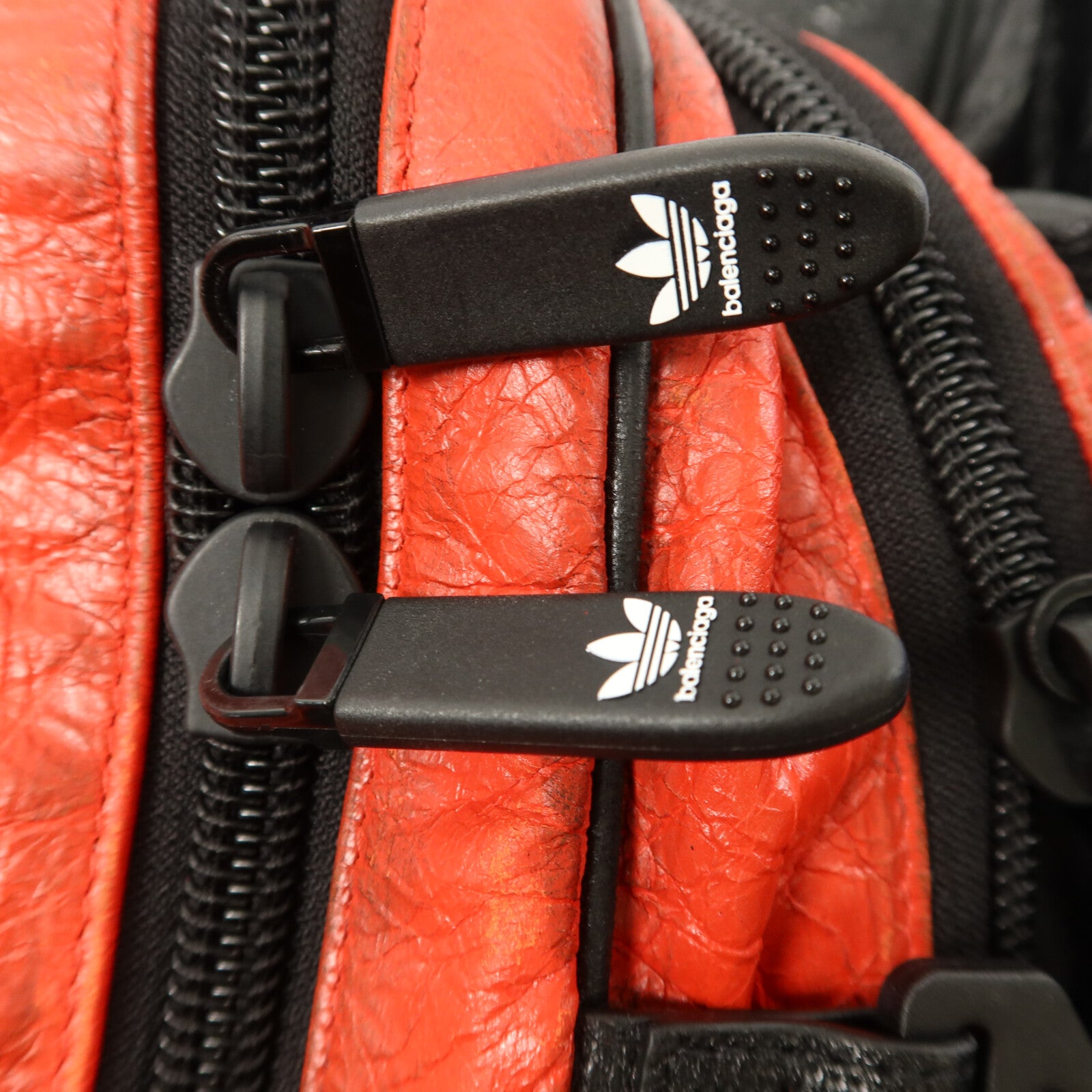 BALENCIAGA 牛皮皮革Vintage Balenciaga X Adidas Weekend Bag手挽肩背兩用袋