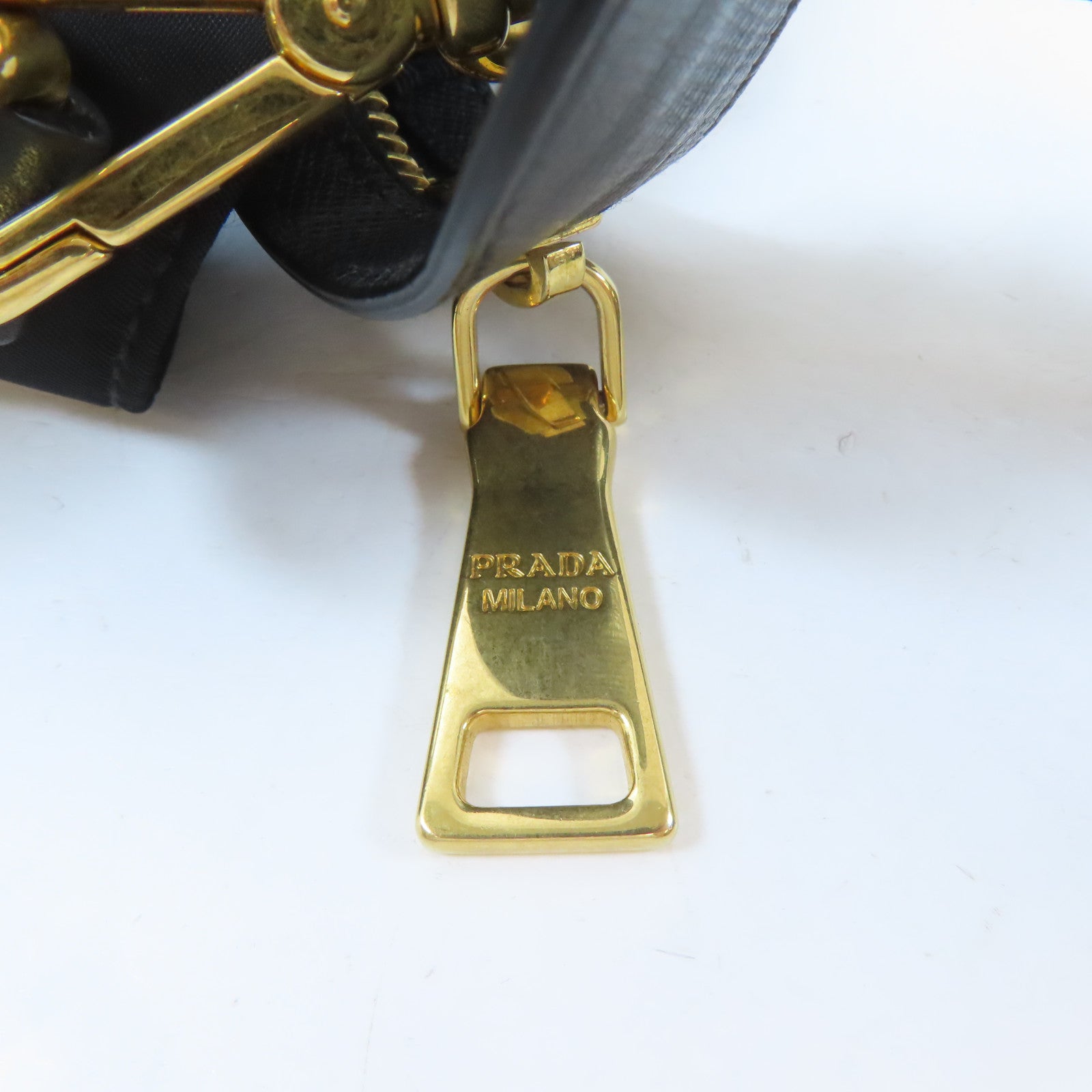 PRADA 【激減優惠】尼龍2 Way Shoulder Bag金扣手挽肩背兩用袋黑色
