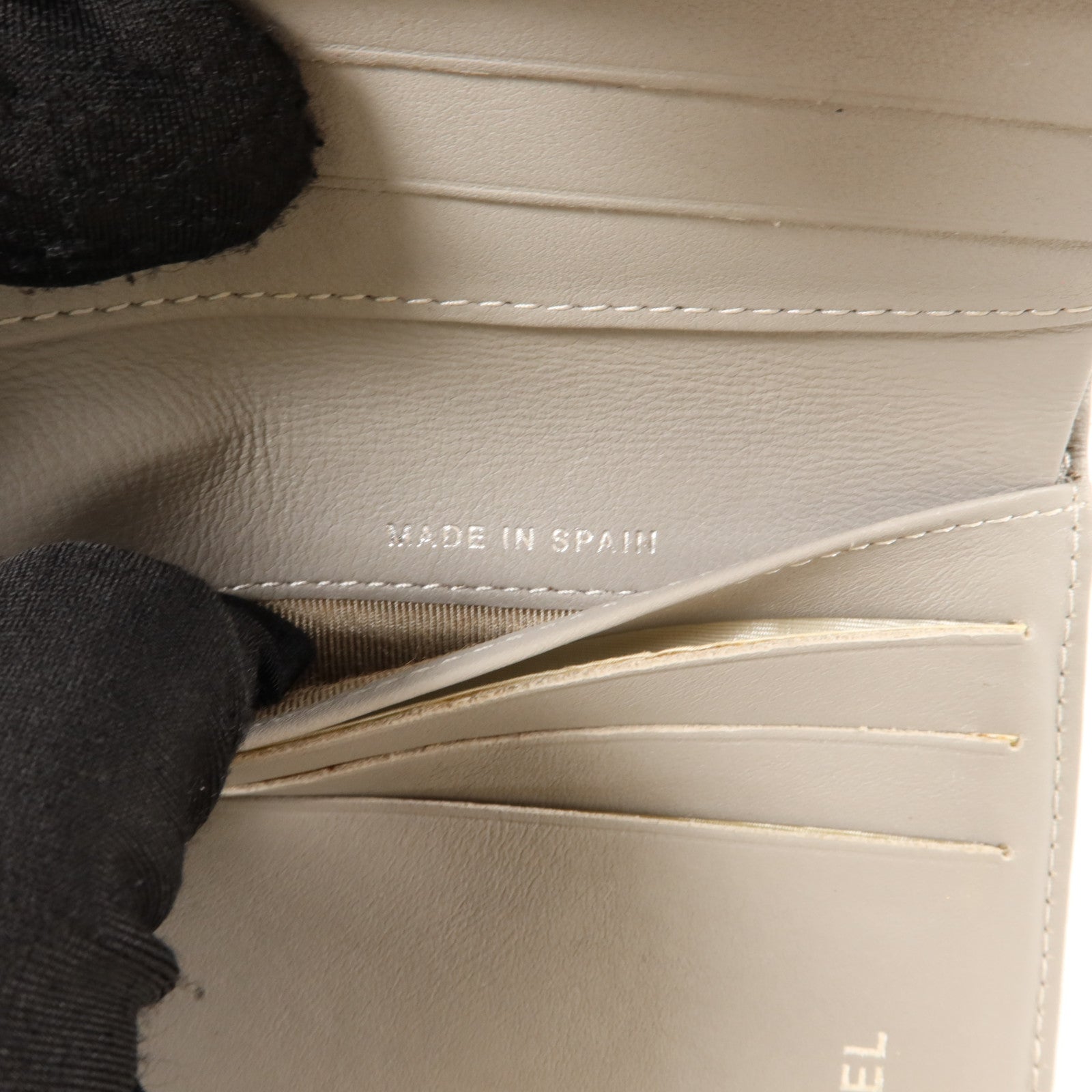 CHANEL 漆皮皮革Bifold Wallet錢包