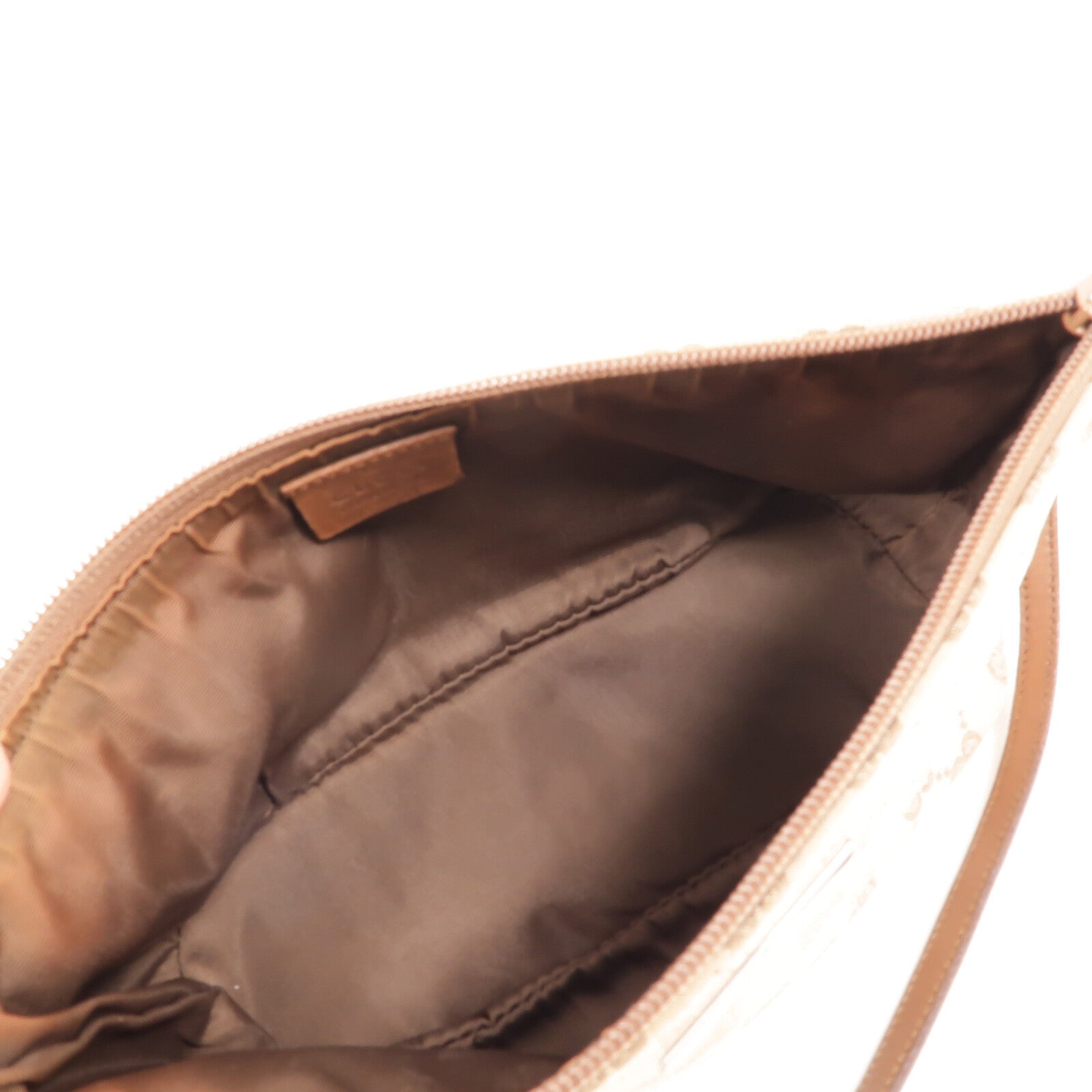 GUCCI 帆布Boat Pochette Bag手挽袋