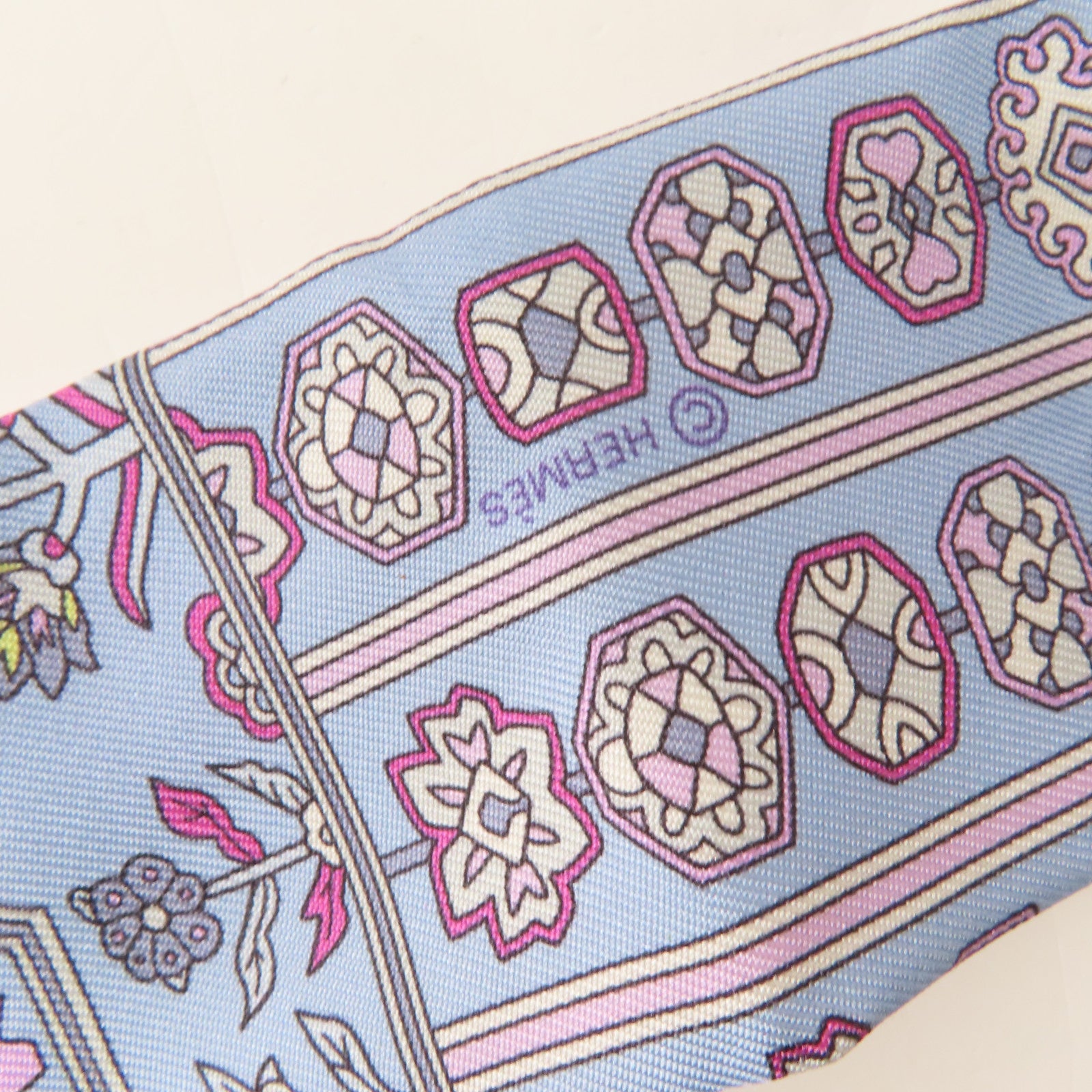 HERMES 絲質Twilly絲巾