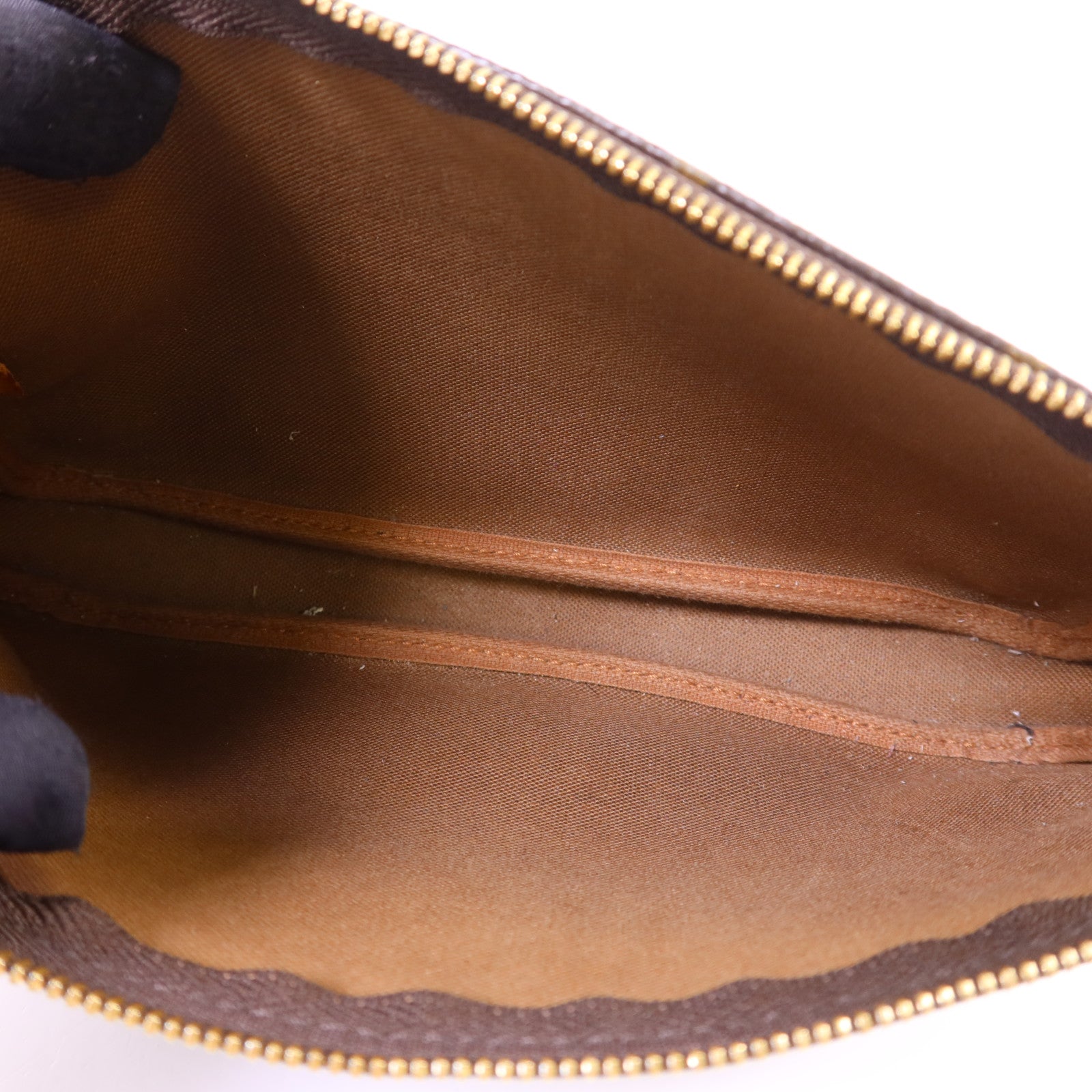 LOUIS VUITTON Monogram Pochette Accessoires金扣手挽袋棕色