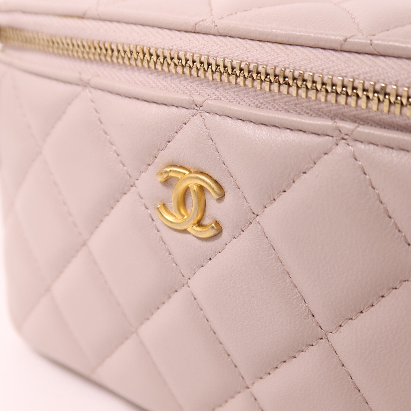 CHANEL 羊皮皮革Gold Ball Vanity Case金扣鏈帶肩背袋