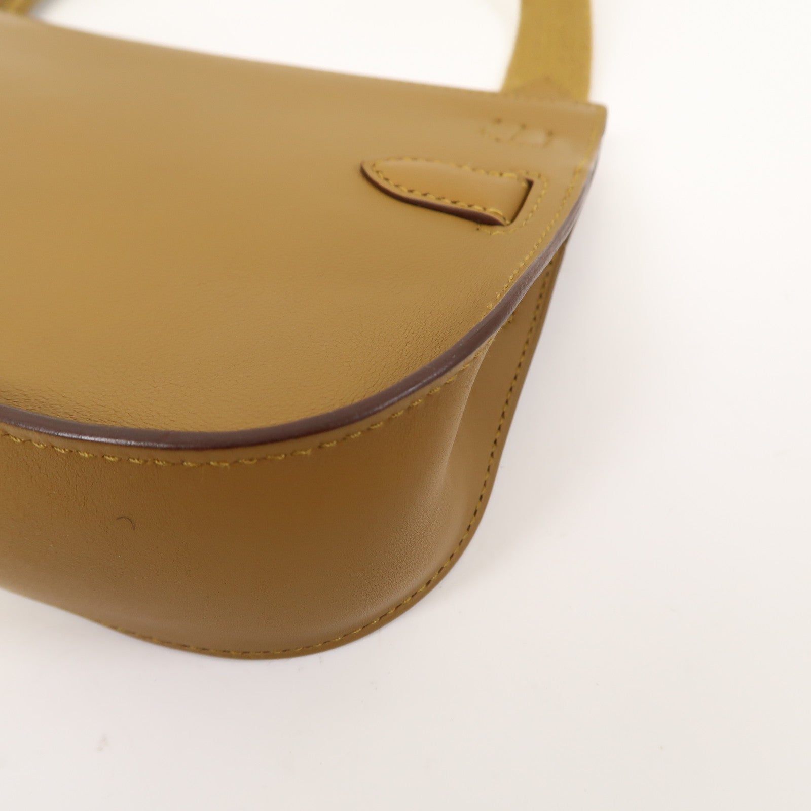 HERMES Swift皮革Mini Jypsiere金扣肩背袋芝麻色