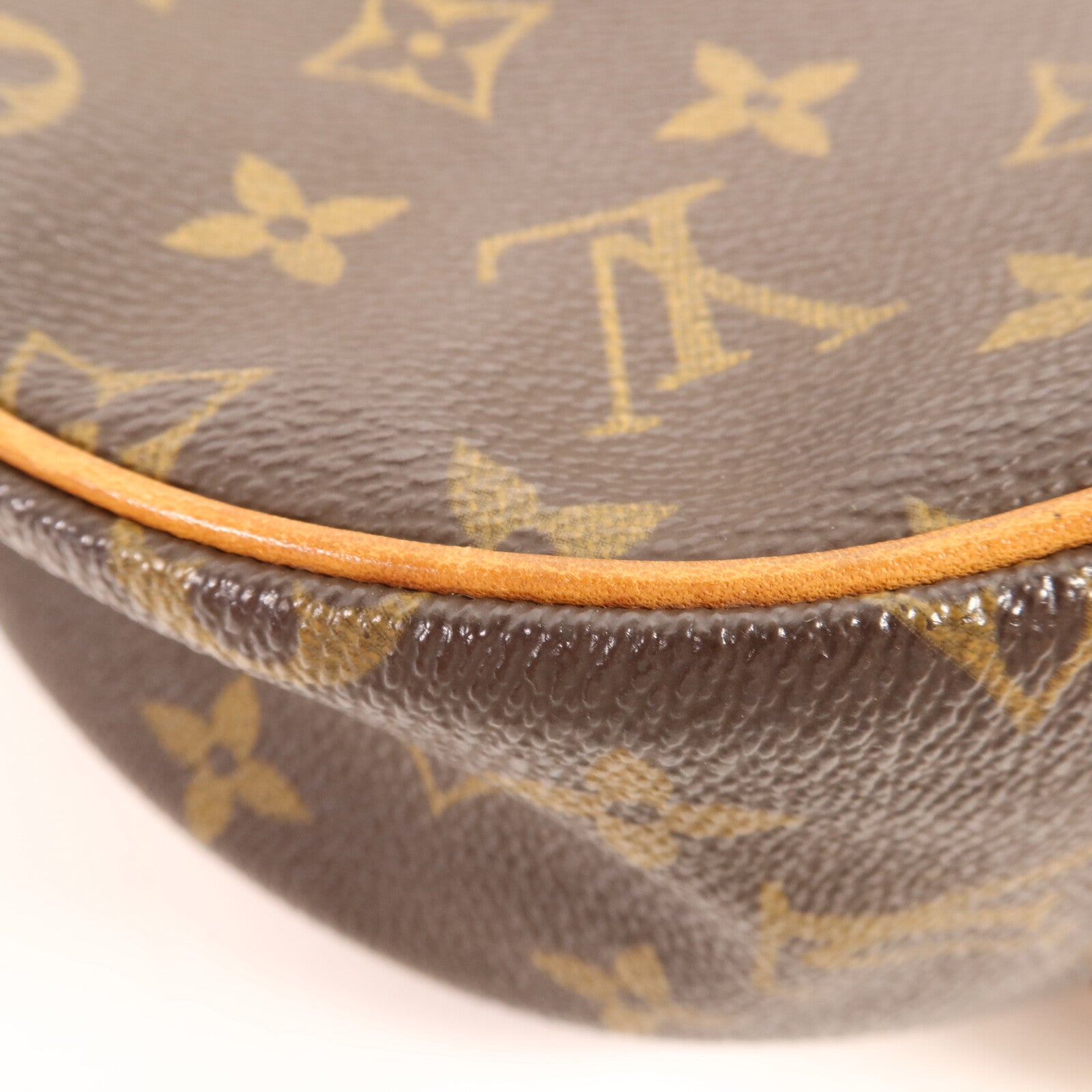 LOUIS VUITTON Monogram Tambourin金扣肩背袋