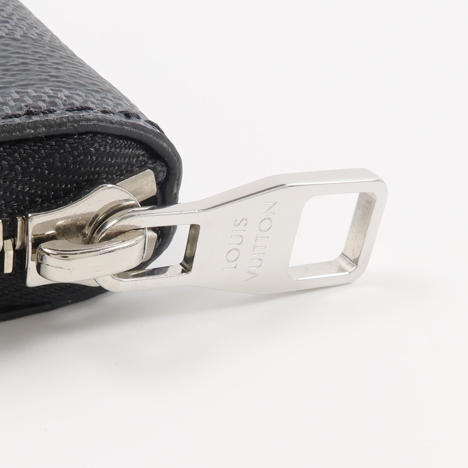 LOUIS VUITTON Damier Graphite Zippy Long Wallet長錢包