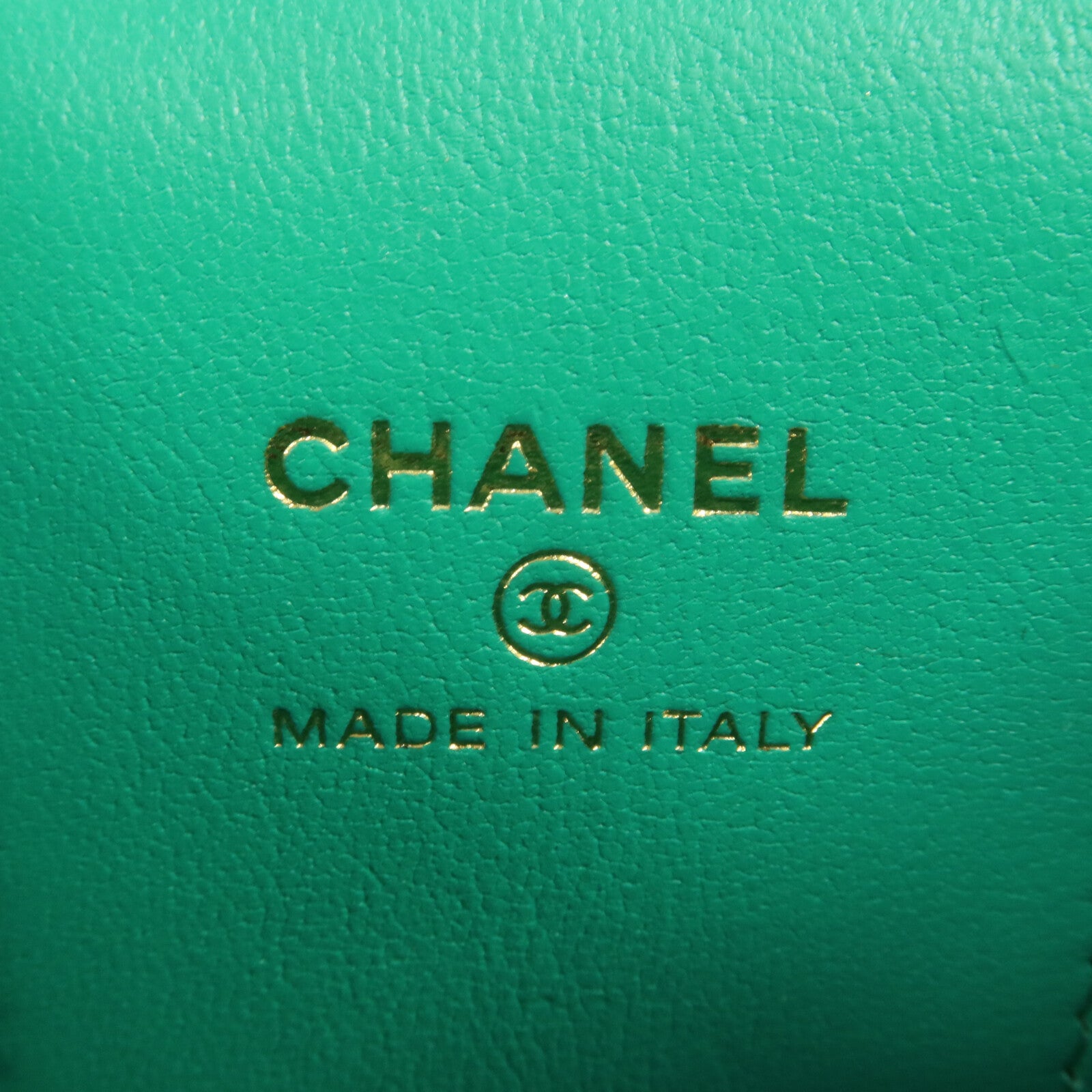 CHANEL 牛皮皮革Vanity Case鏈帶肩背袋