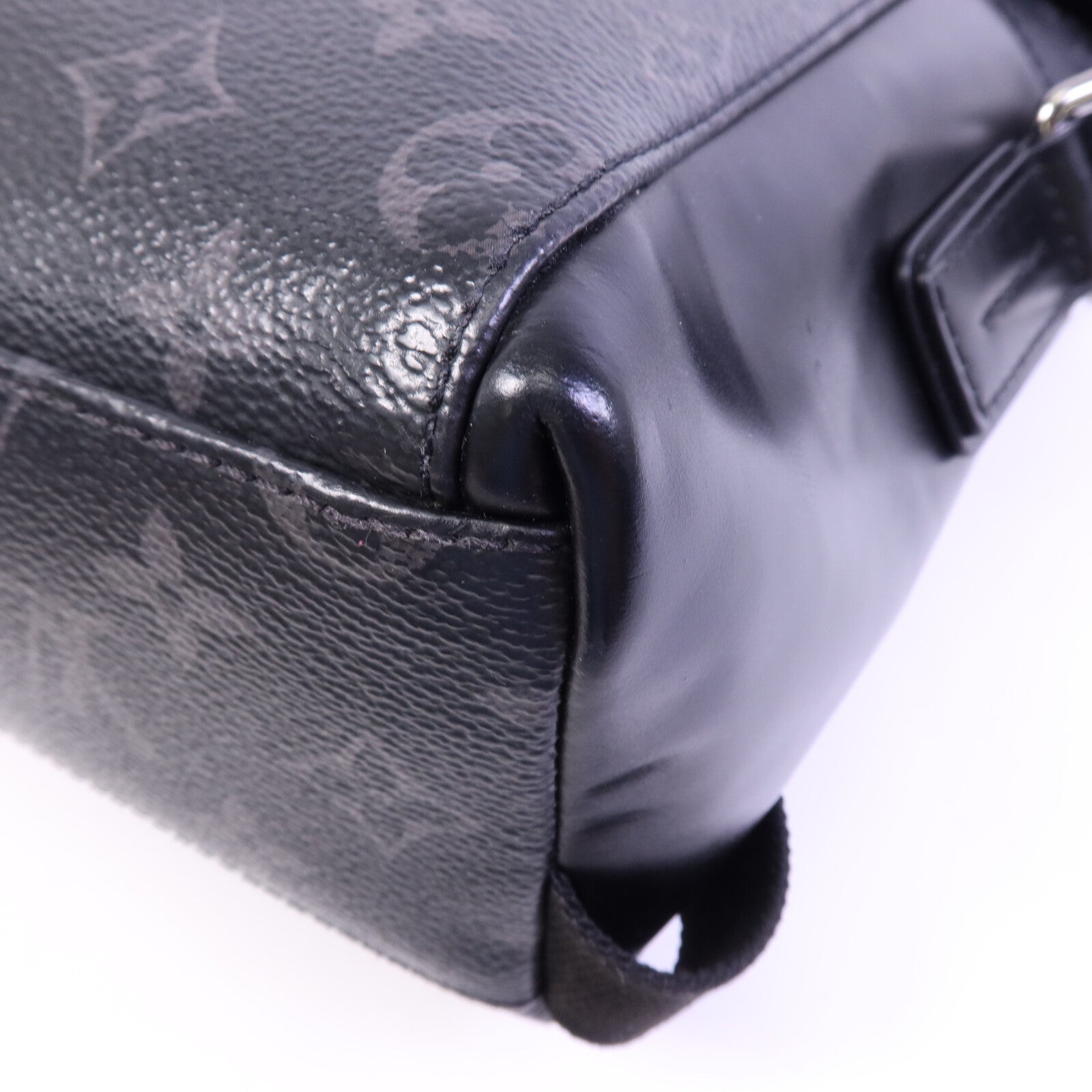 LOUIS VUITTON Monogram Eclipse Messenger PM Voyager銀扣肩背袋