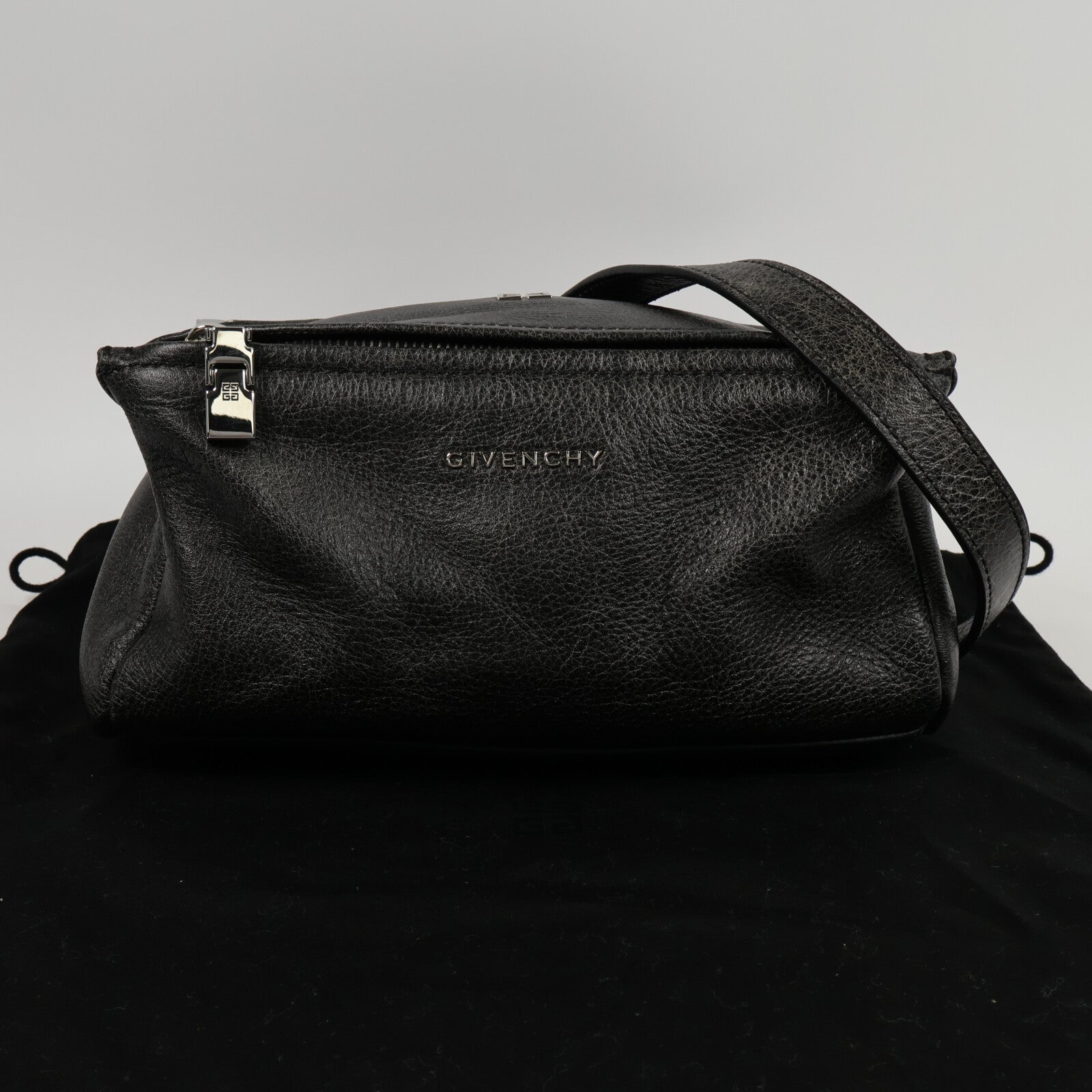 GIVENCHY 牛皮皮革Pandora肩背袋