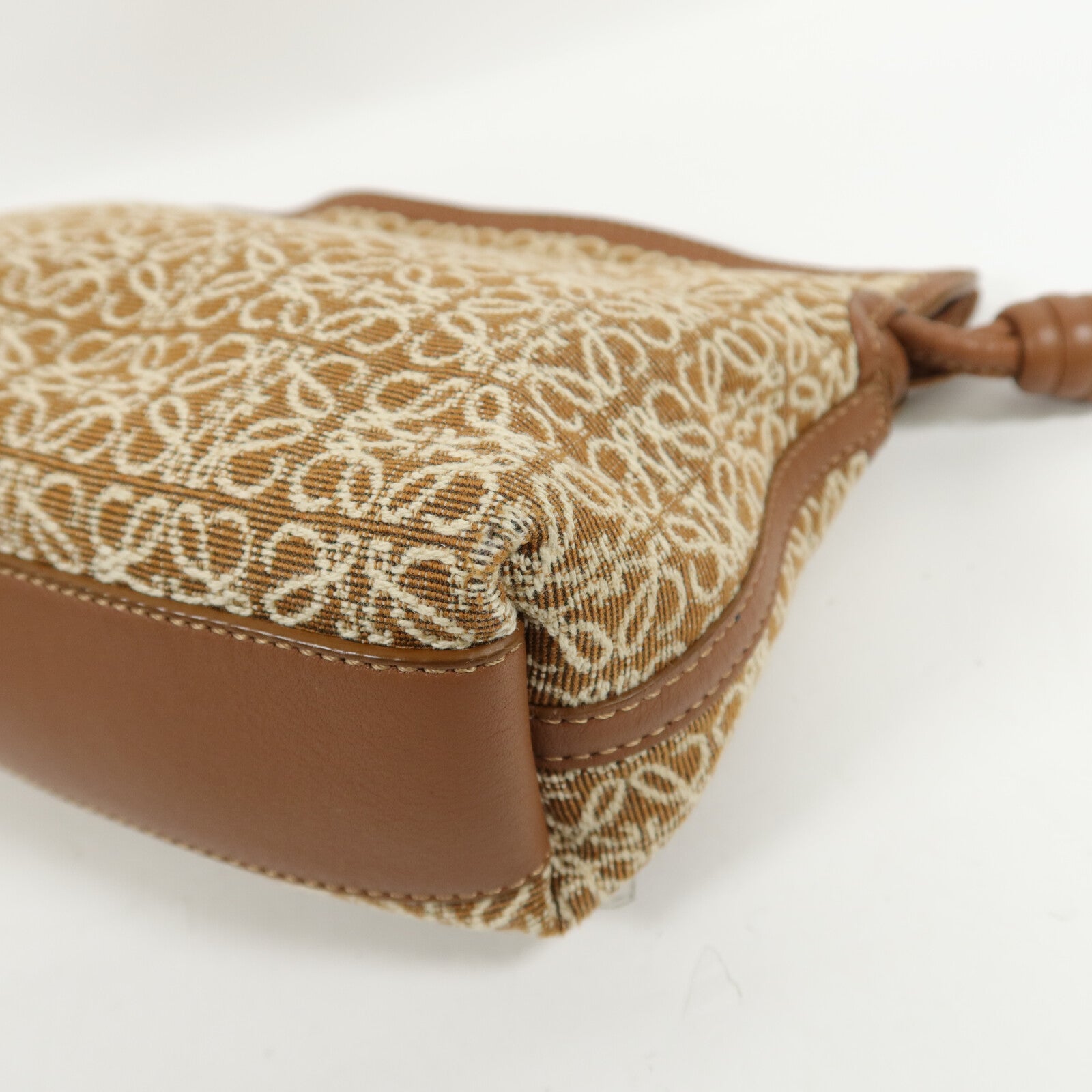 LOEWE 帆布Shoulder Bag肩背袋