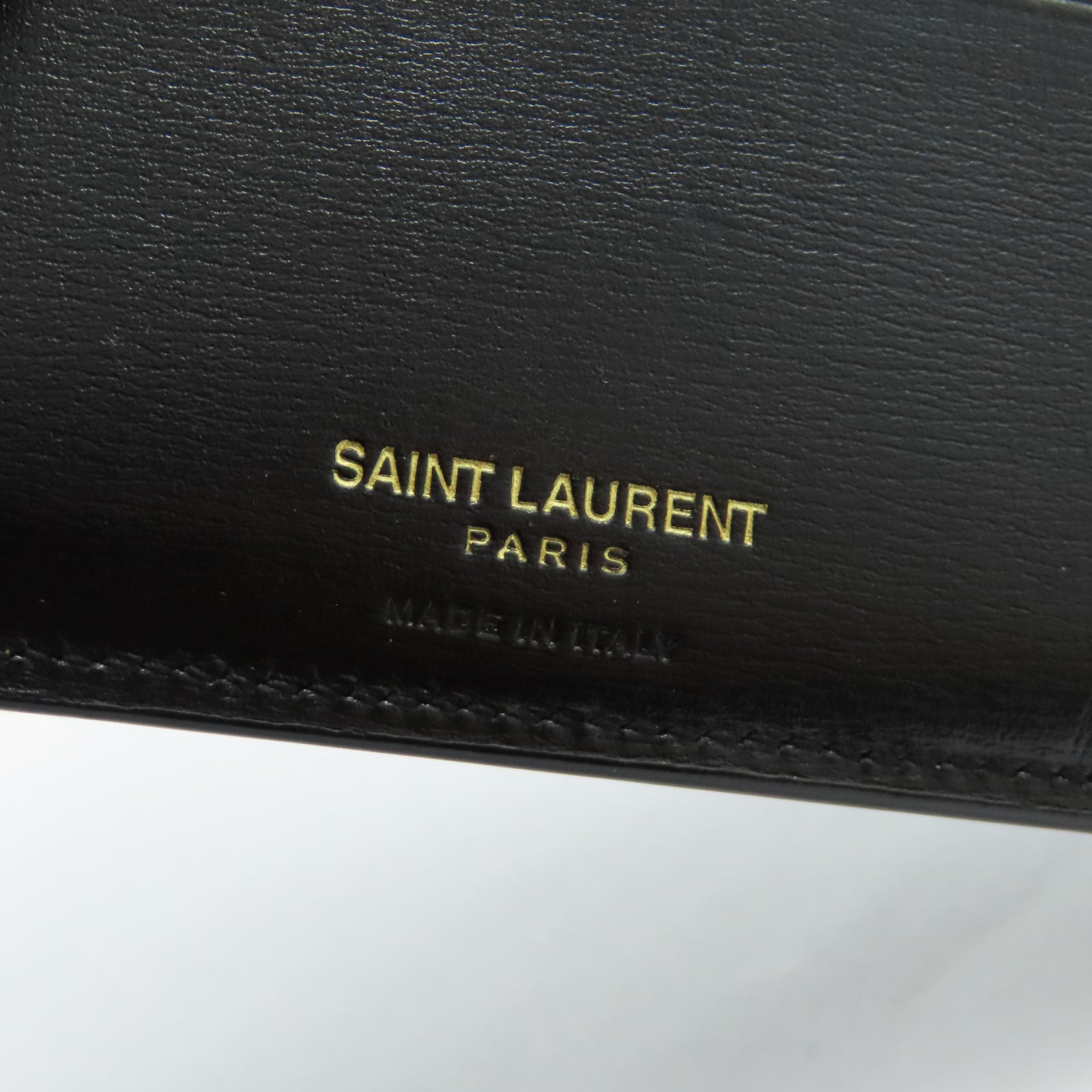 YVES SAINT LAURENT 牛皮皮革Wallet金扣錢包黑色